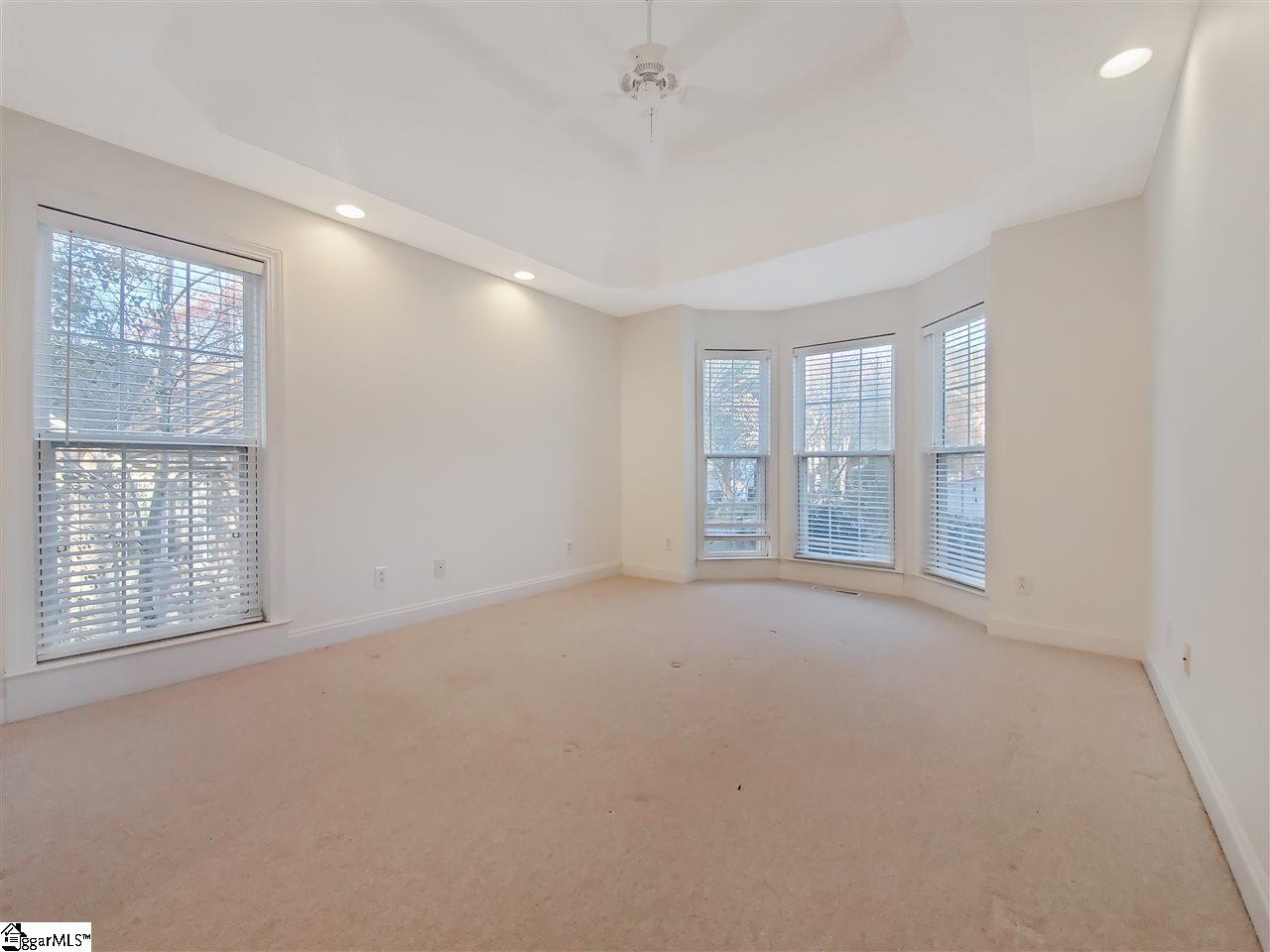 1604351 Property Photo 16