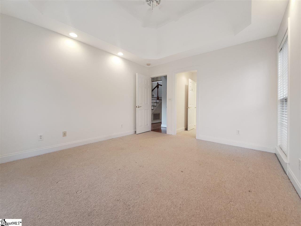 1604351 Property Photo 17