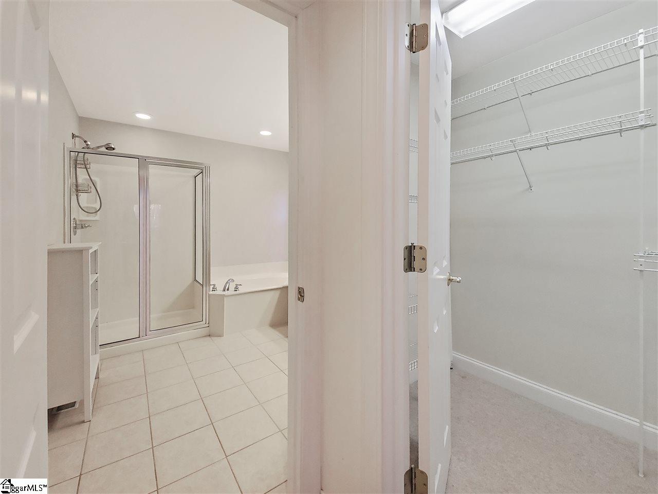 1604351 Property Photo 18