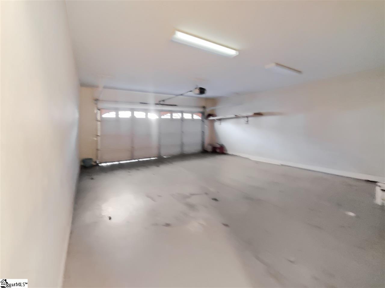 1604351 Property Photo 24