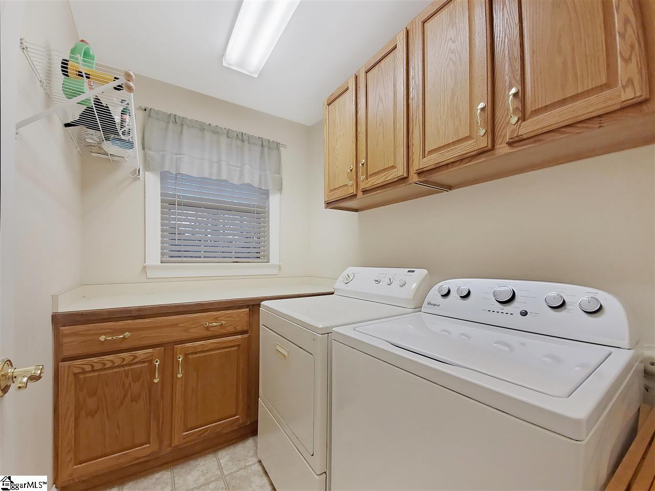 1604351 Property Photo 26