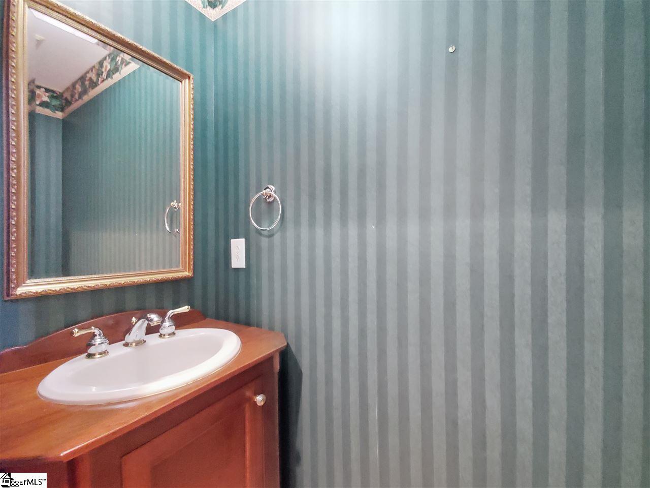 1604351 Property Photo 28