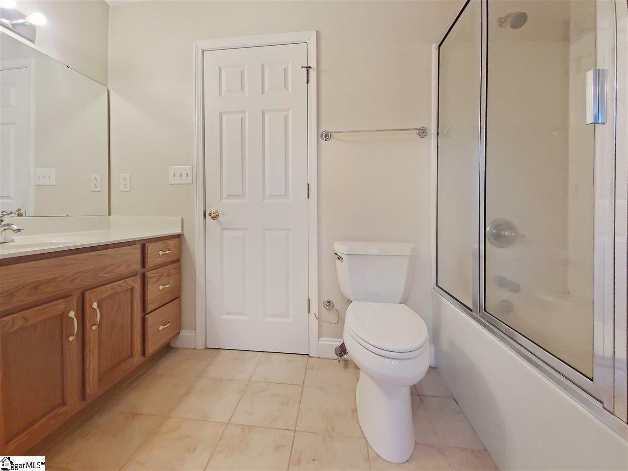 1604351 Property Photo 35