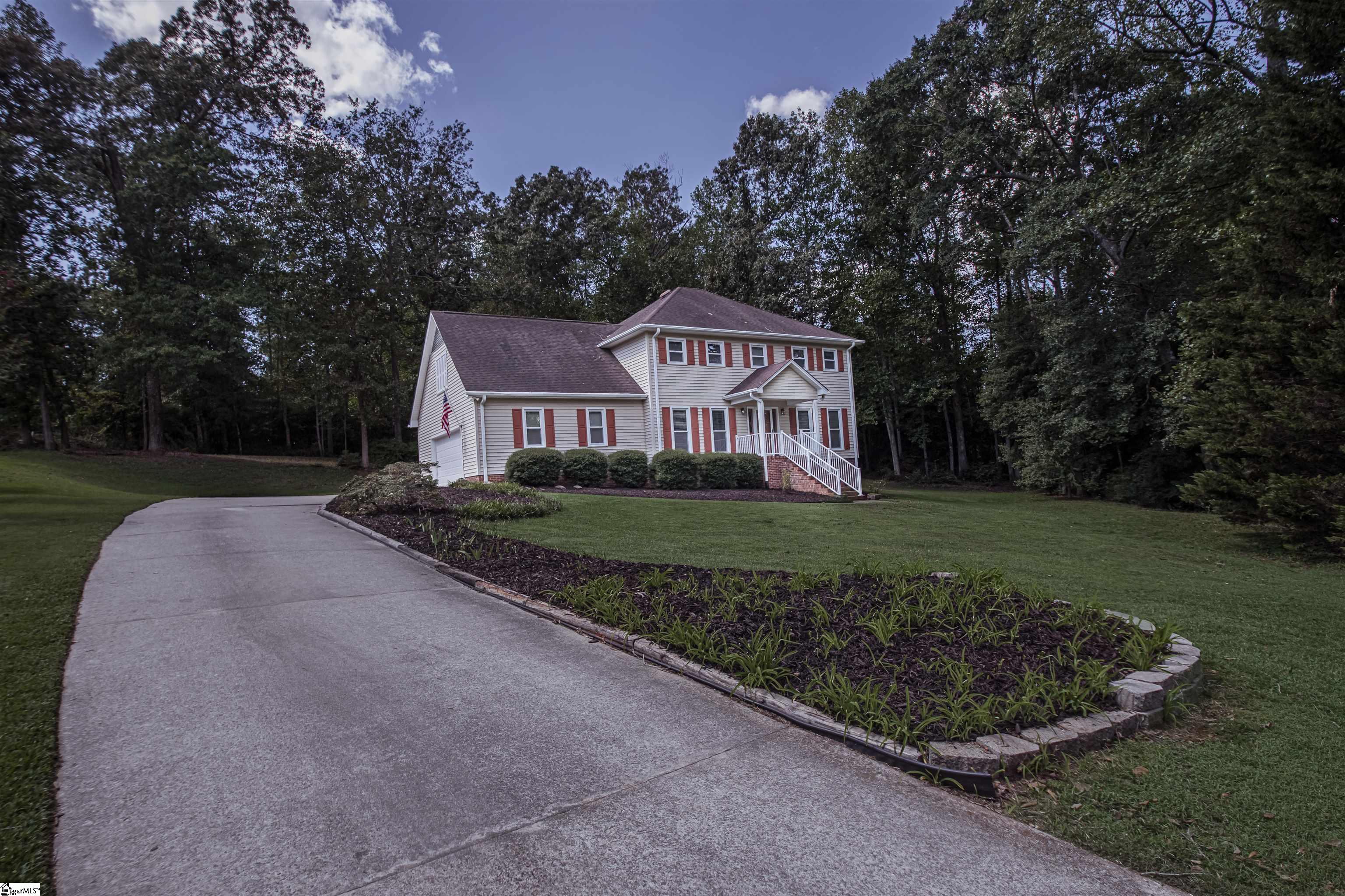 67 Washington Drive Property Photo 1