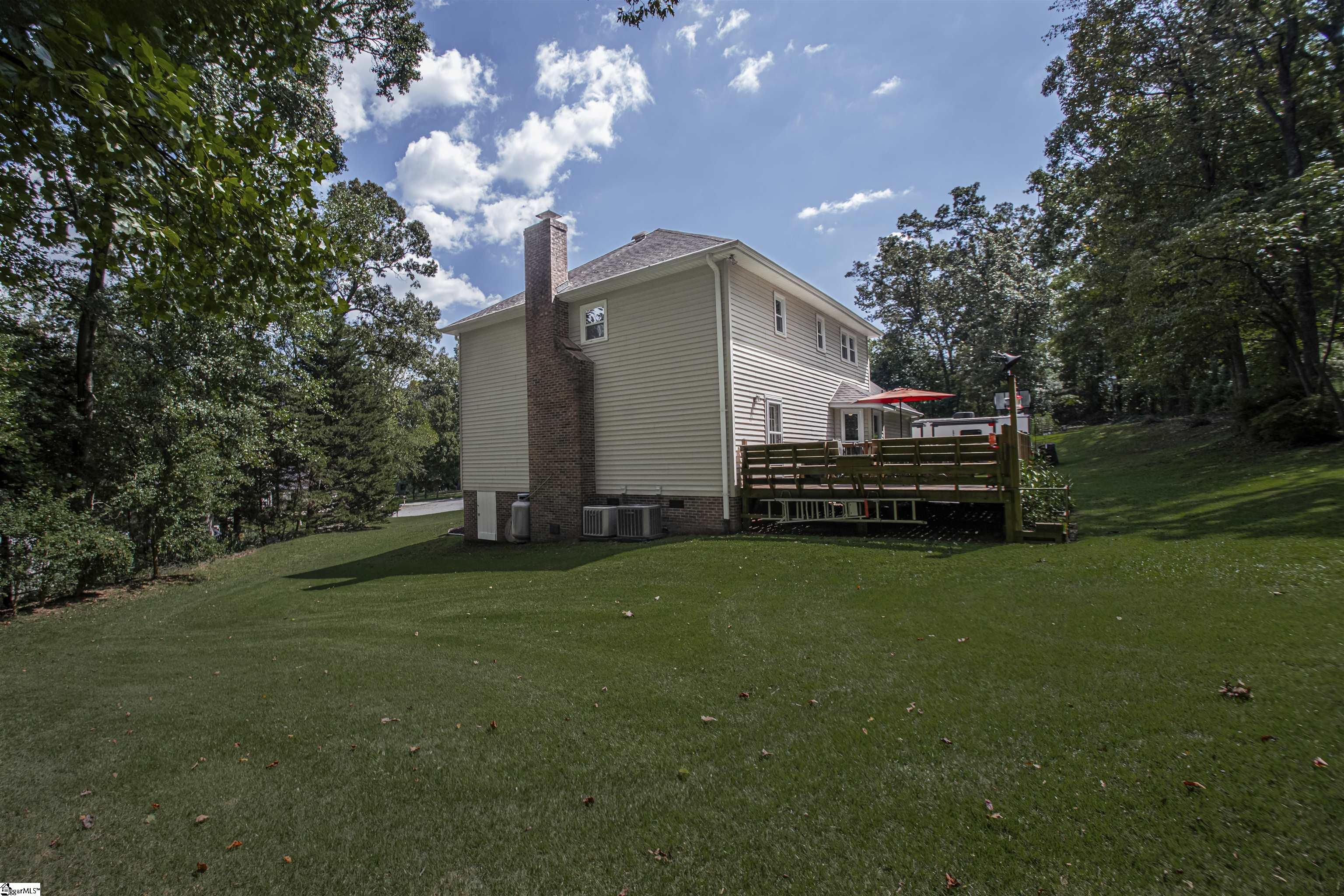 67 Washington Drive Property Photo 5