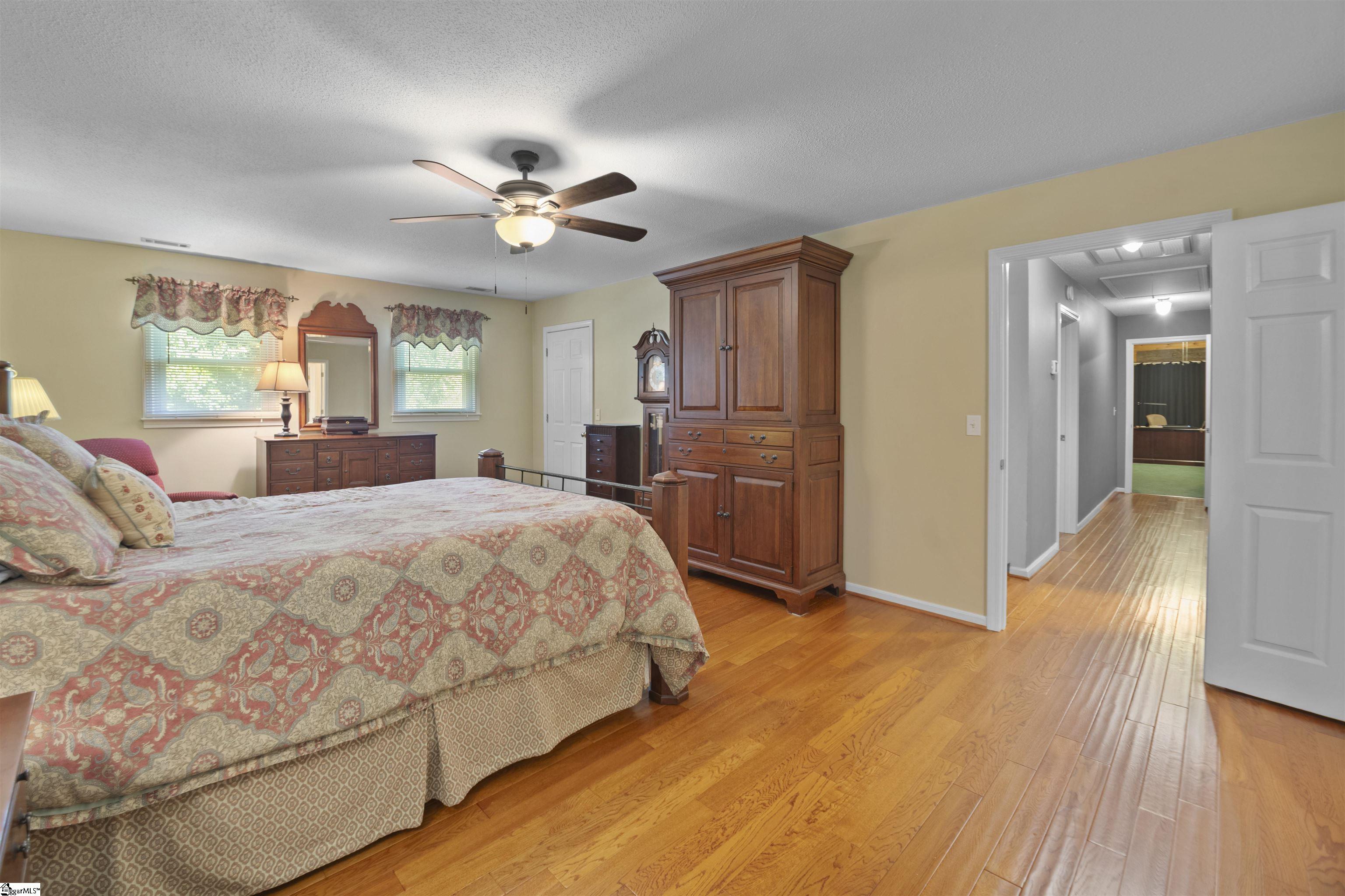 67 Washington Drive Property Photo 27
