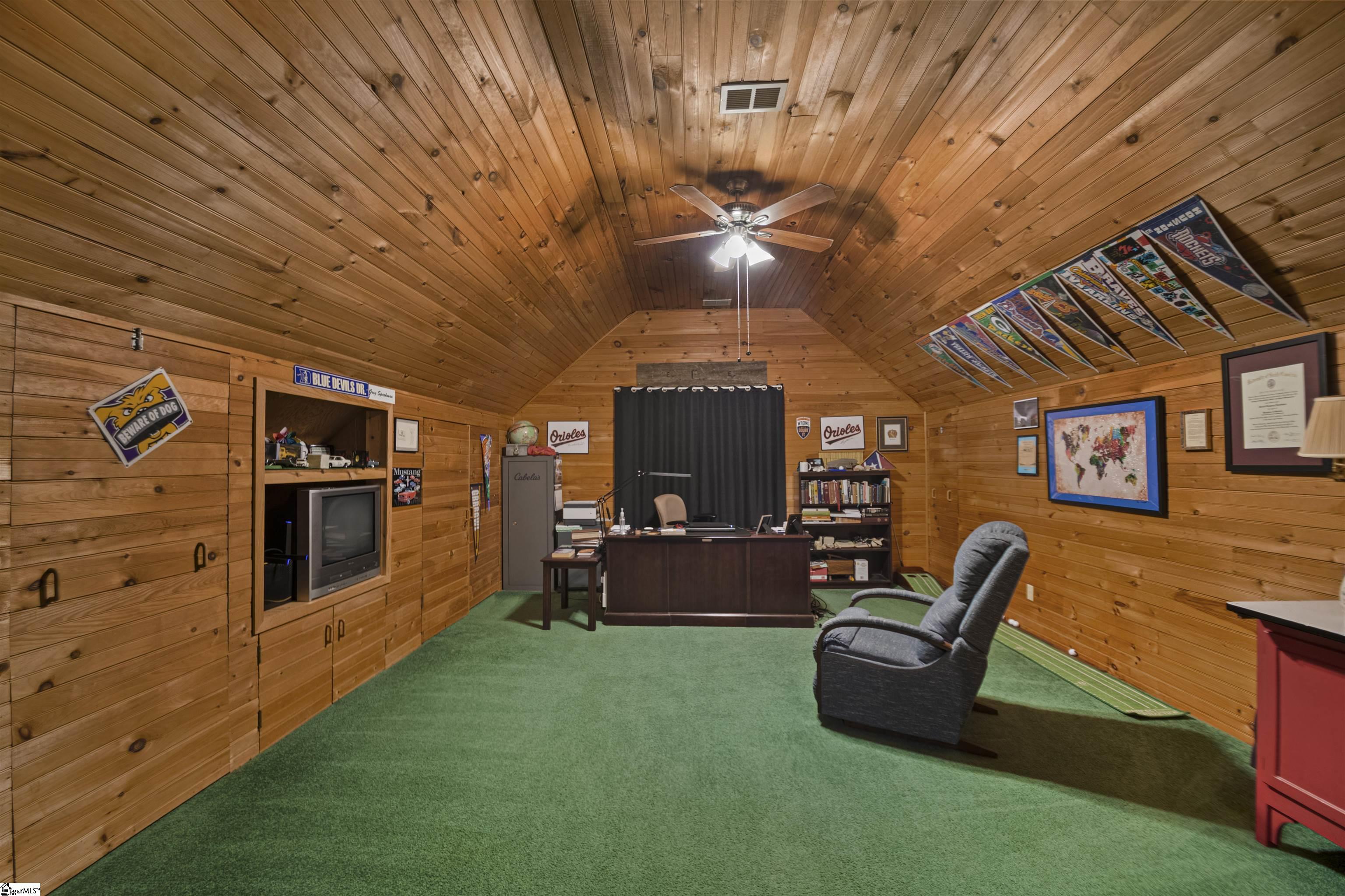 67 Washington Drive Property Photo 40