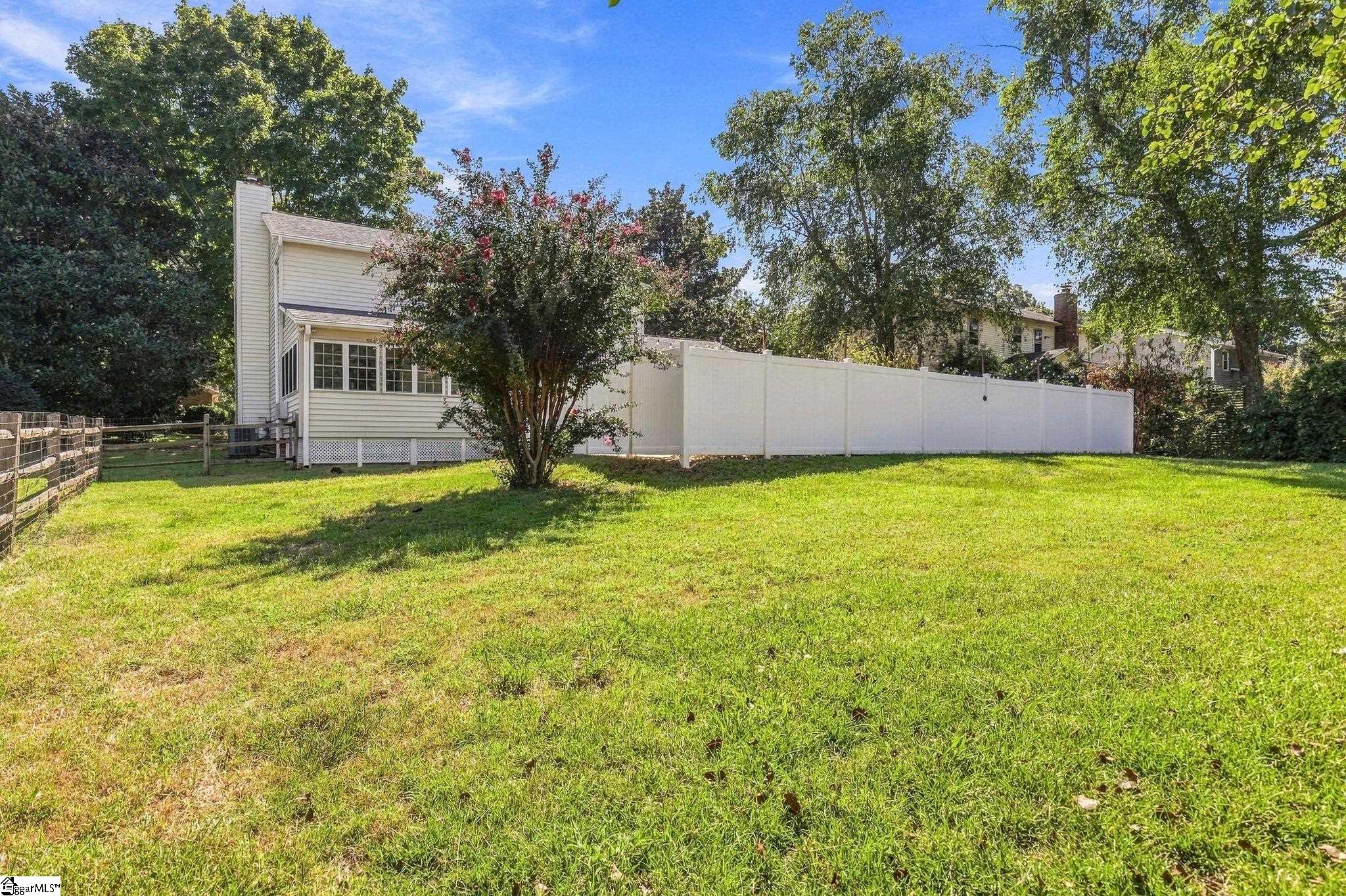 106 Leeward Terrace Property Photo 6