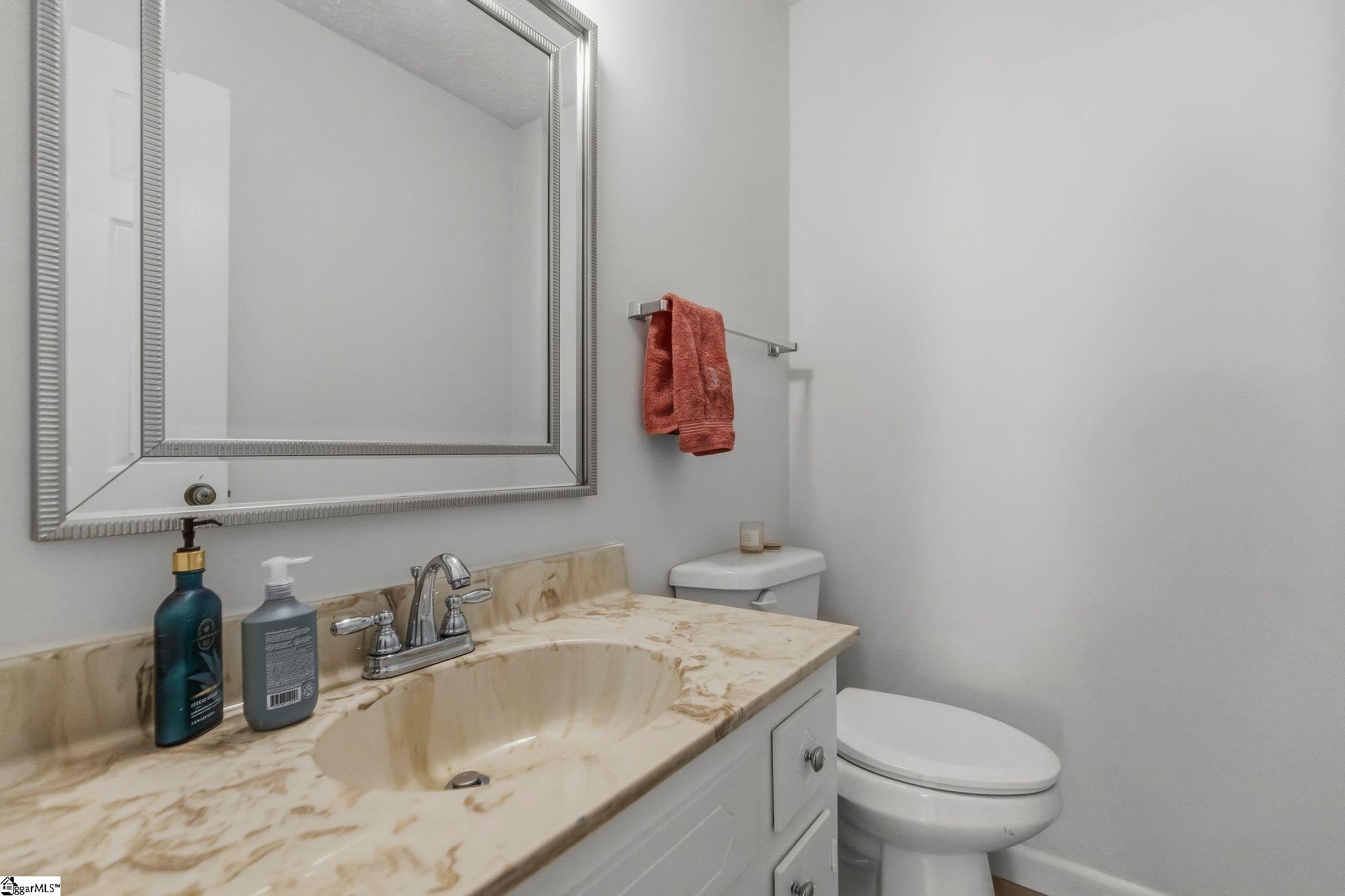 106 Leeward Terrace Property Photo 14