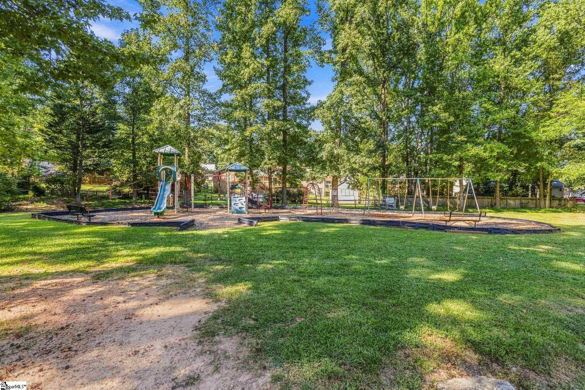 106 Leeward Terrace Property Photo 44