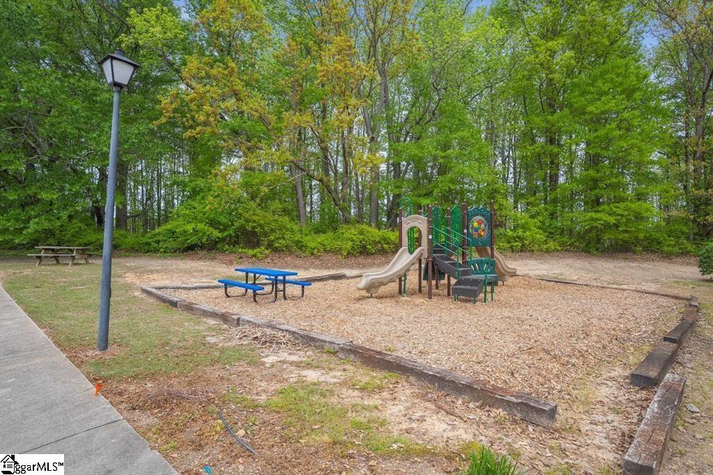 12 Babbling Creek Court Property Photo 19