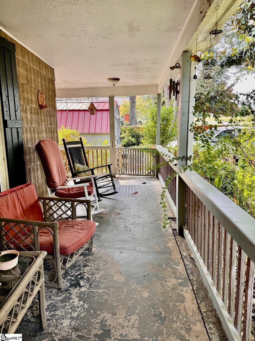 206 E Greenwood Street Property Photo 24