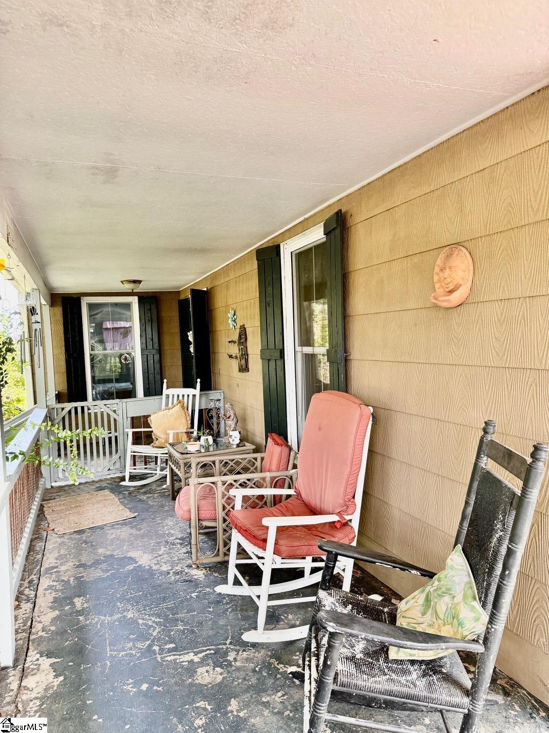 206 E Greenwood Street Property Photo 32