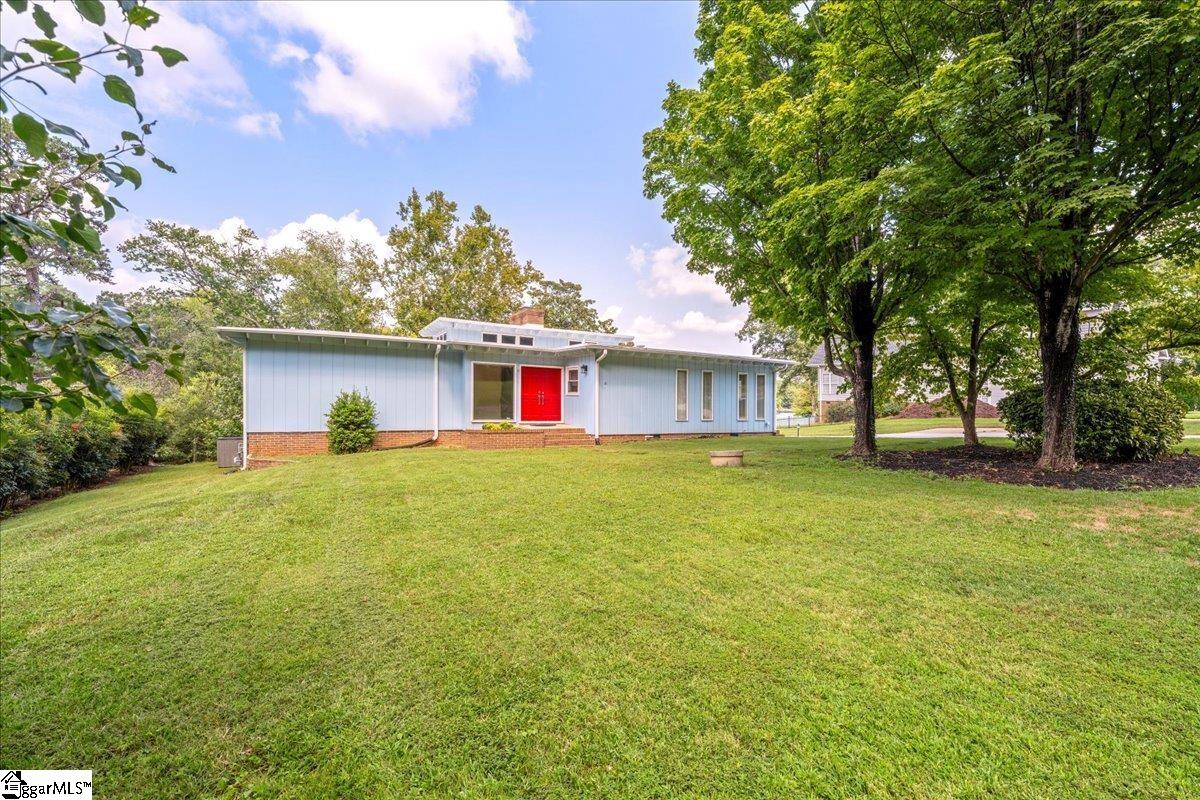 136 Shannon Lake Circle Property Photo 1