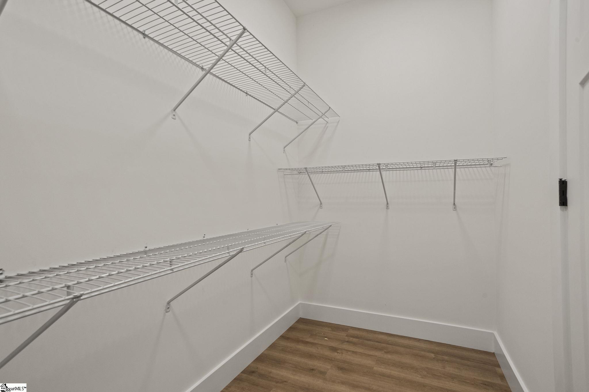 171 Easy Street Property Photo 24