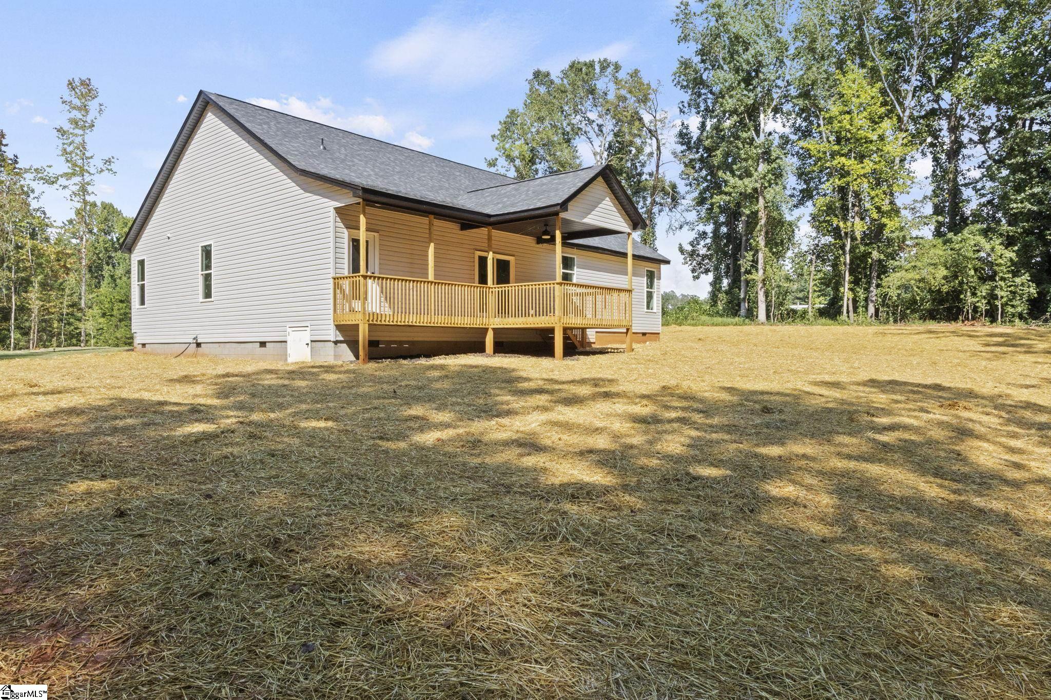 171 Easy Street Property Photo 28