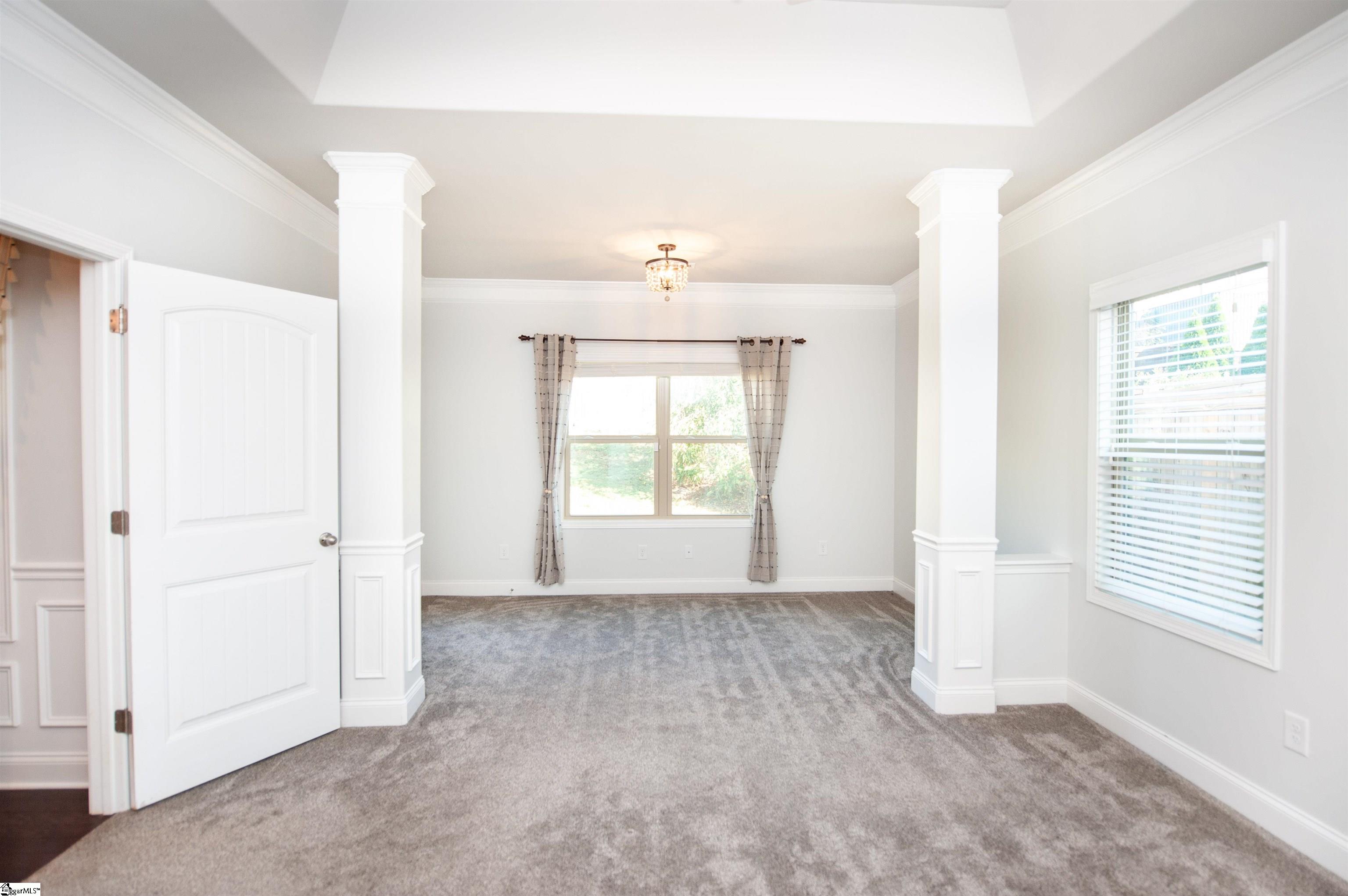 454 Wolfbend Road Property Photo 13