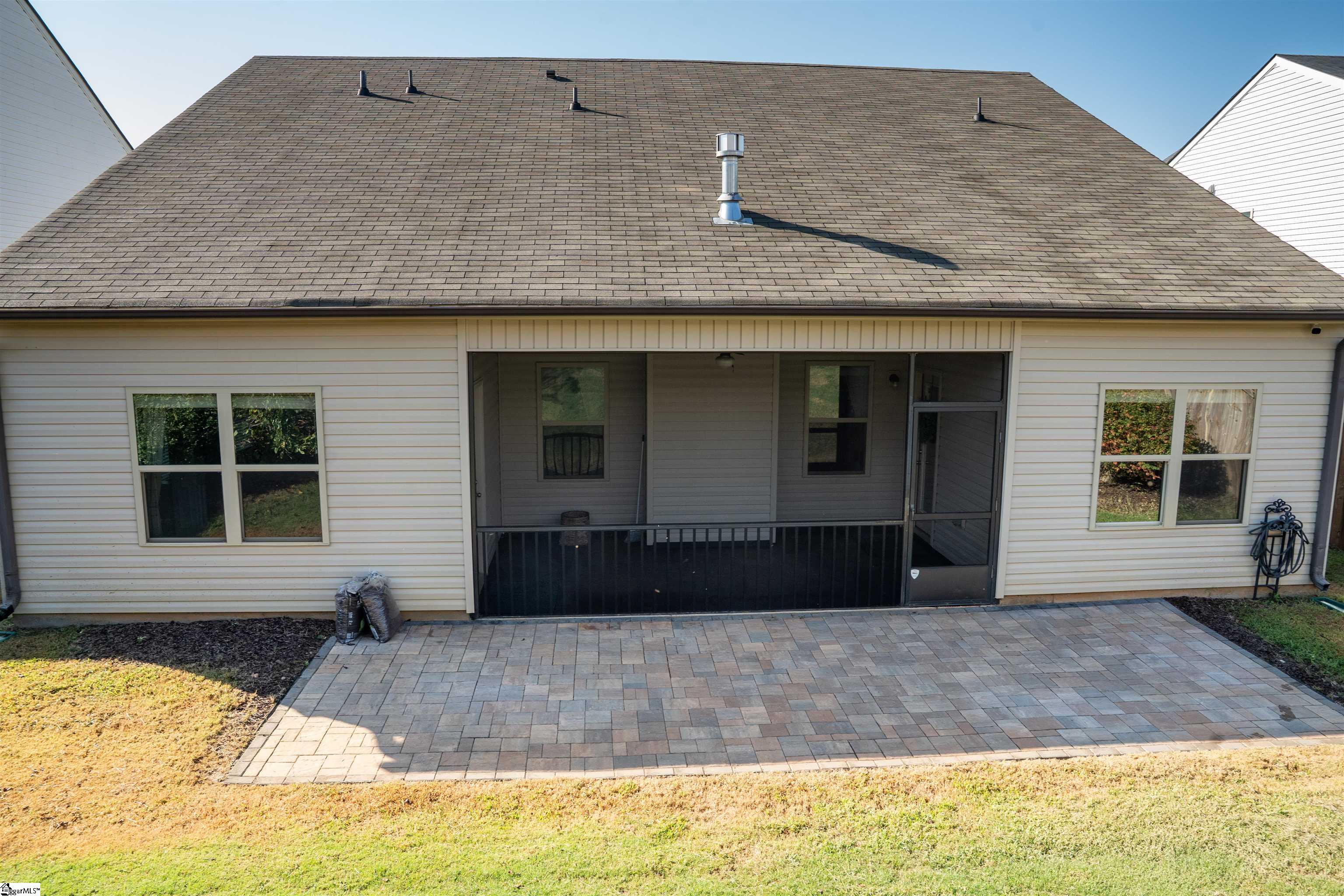 454 Wolfbend Road Property Photo 24