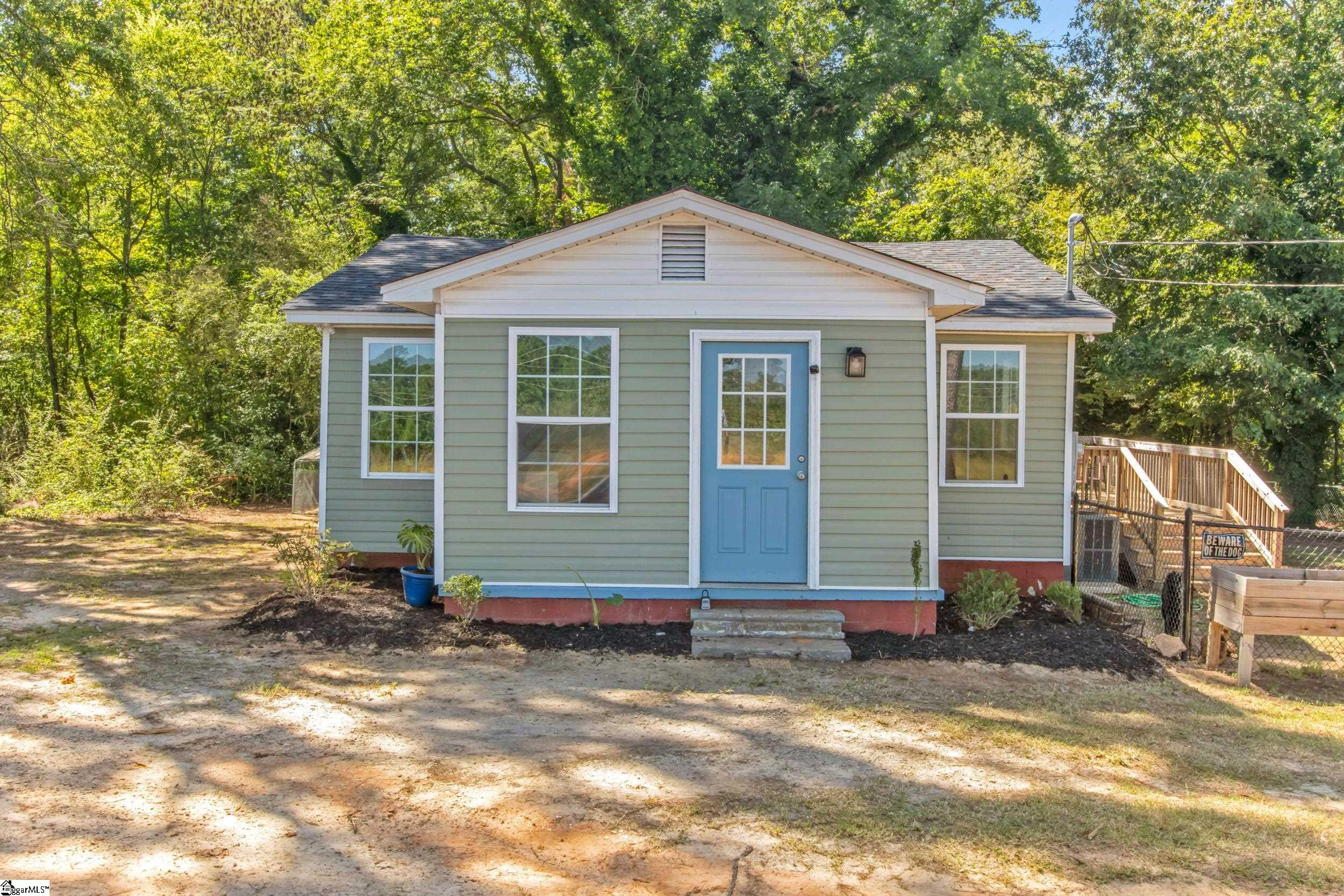 1411 Mathis Road Property Photo 1
