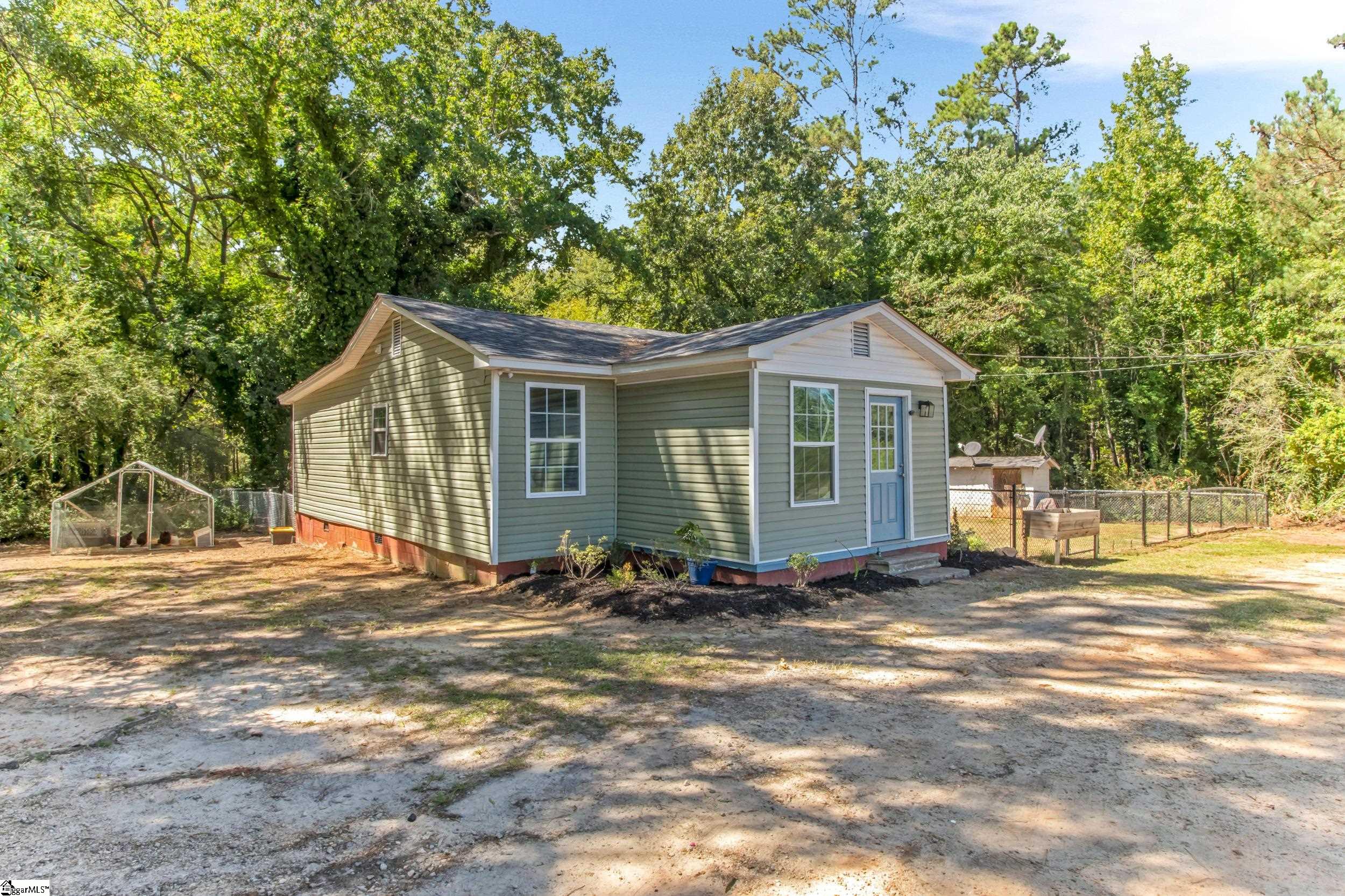 1411 Mathis Road Property Photo 2