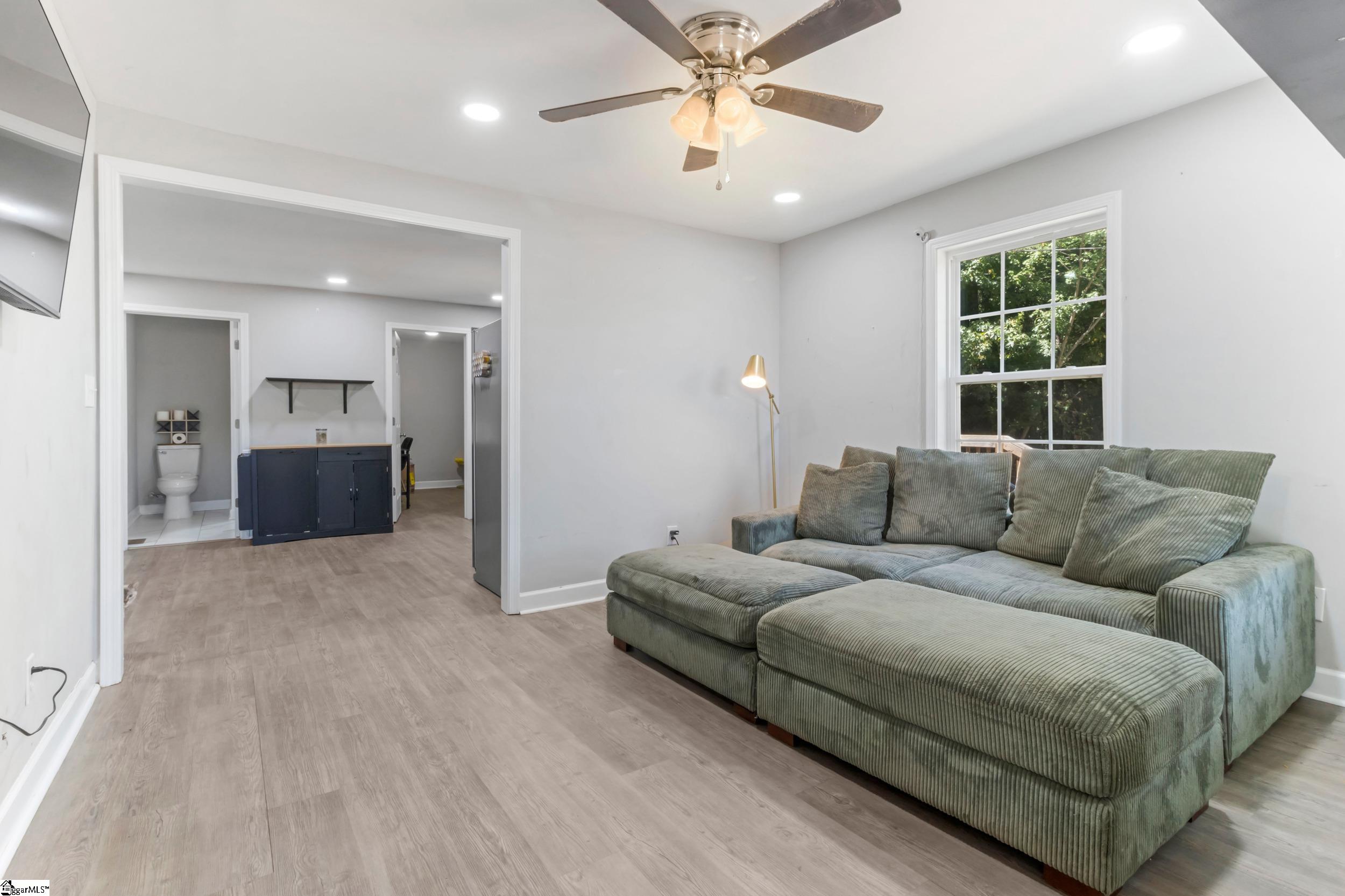 1411 Mathis Road Property Photo 7