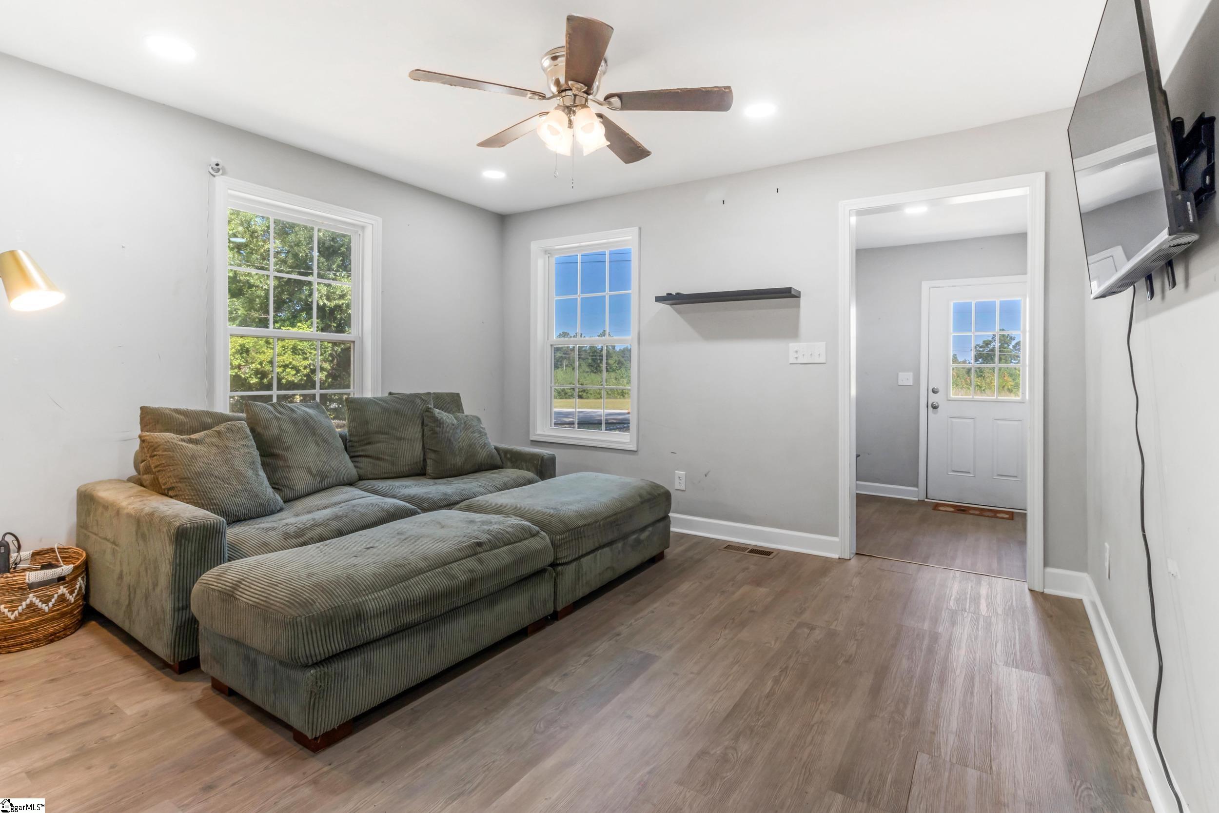 1411 Mathis Road Property Photo 9