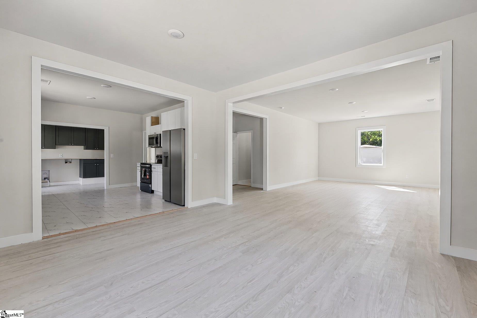 110 Lowe Street Property Photo 7