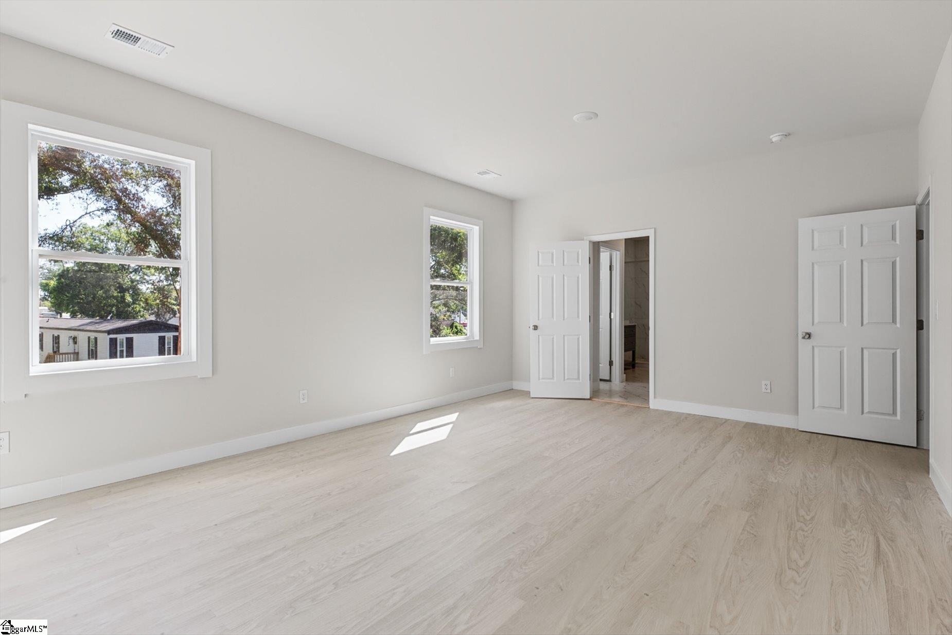 110 Lowe Street Property Photo 14