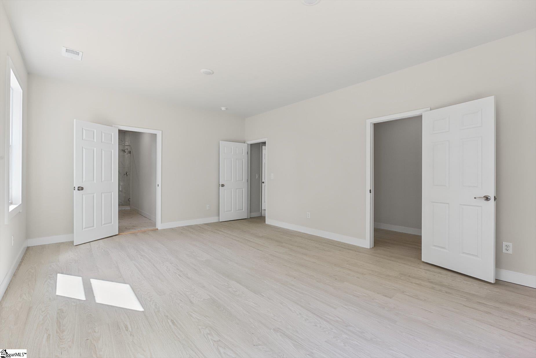 110 Lowe Street Property Photo 15