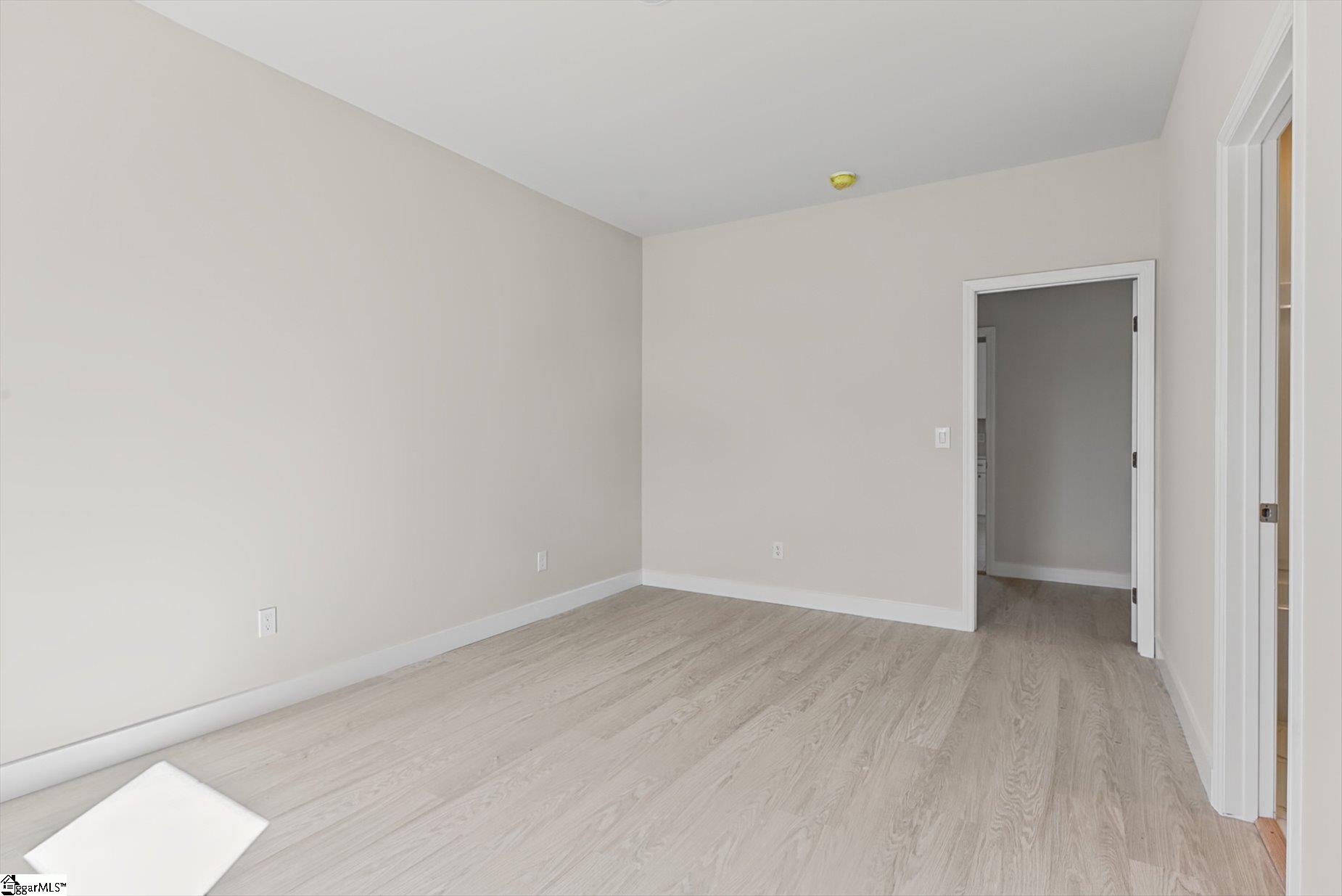 110 Lowe Street Property Photo 22