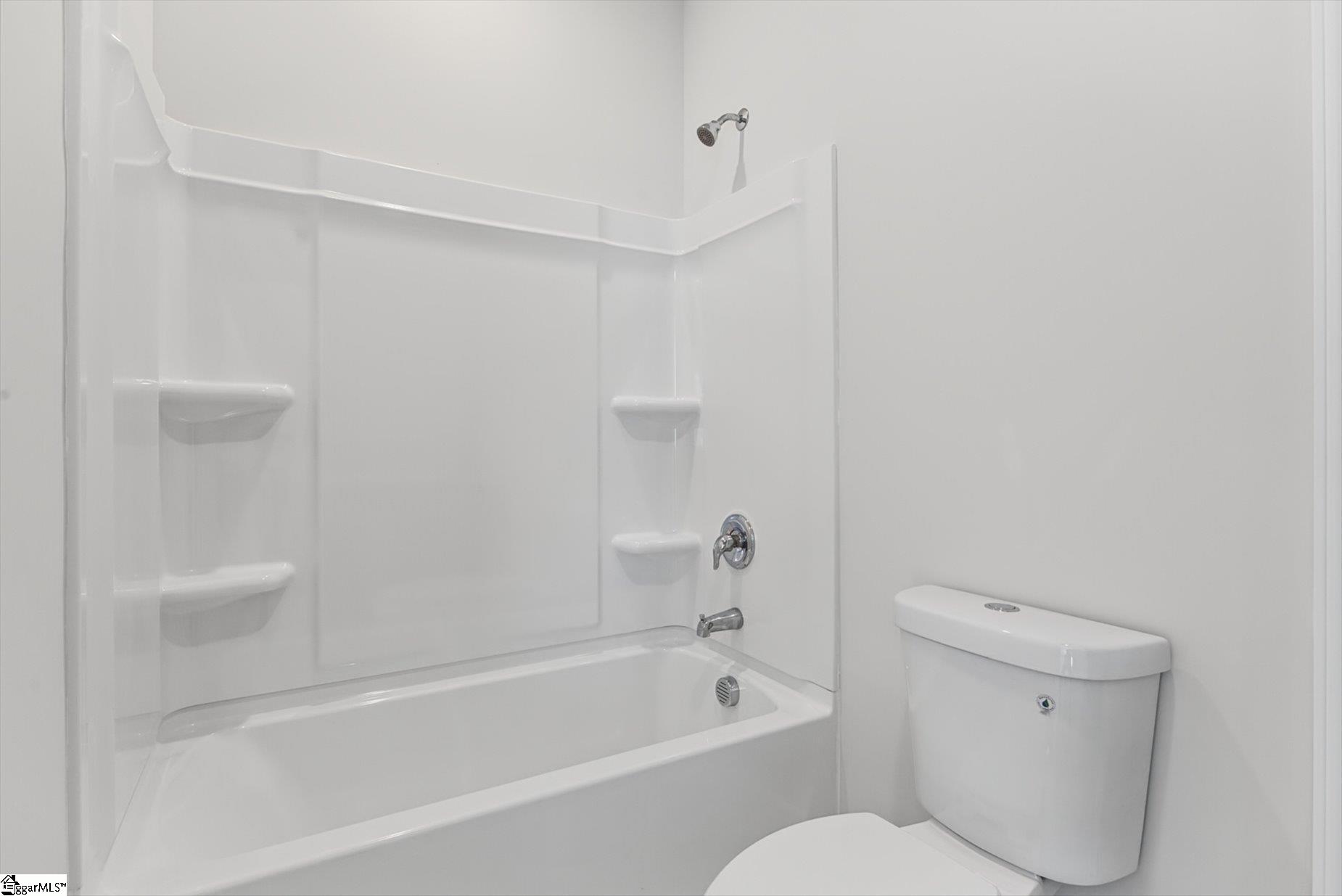 110 Lowe Street Property Photo 24