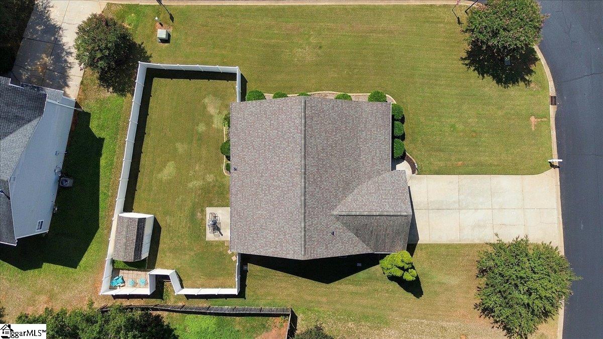 2 Jessica Way Property Photo 29