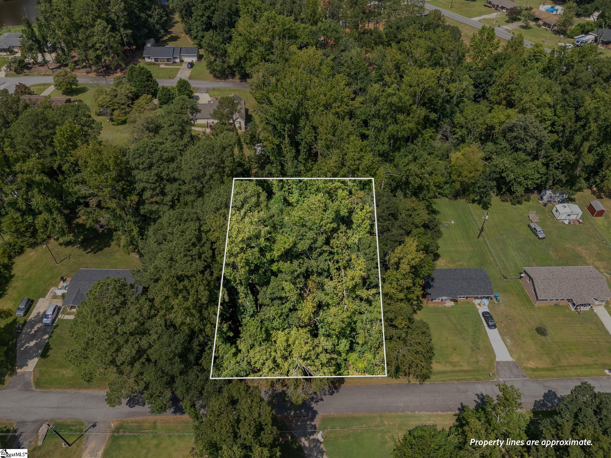 112 Benjamin Street Property Photo 1