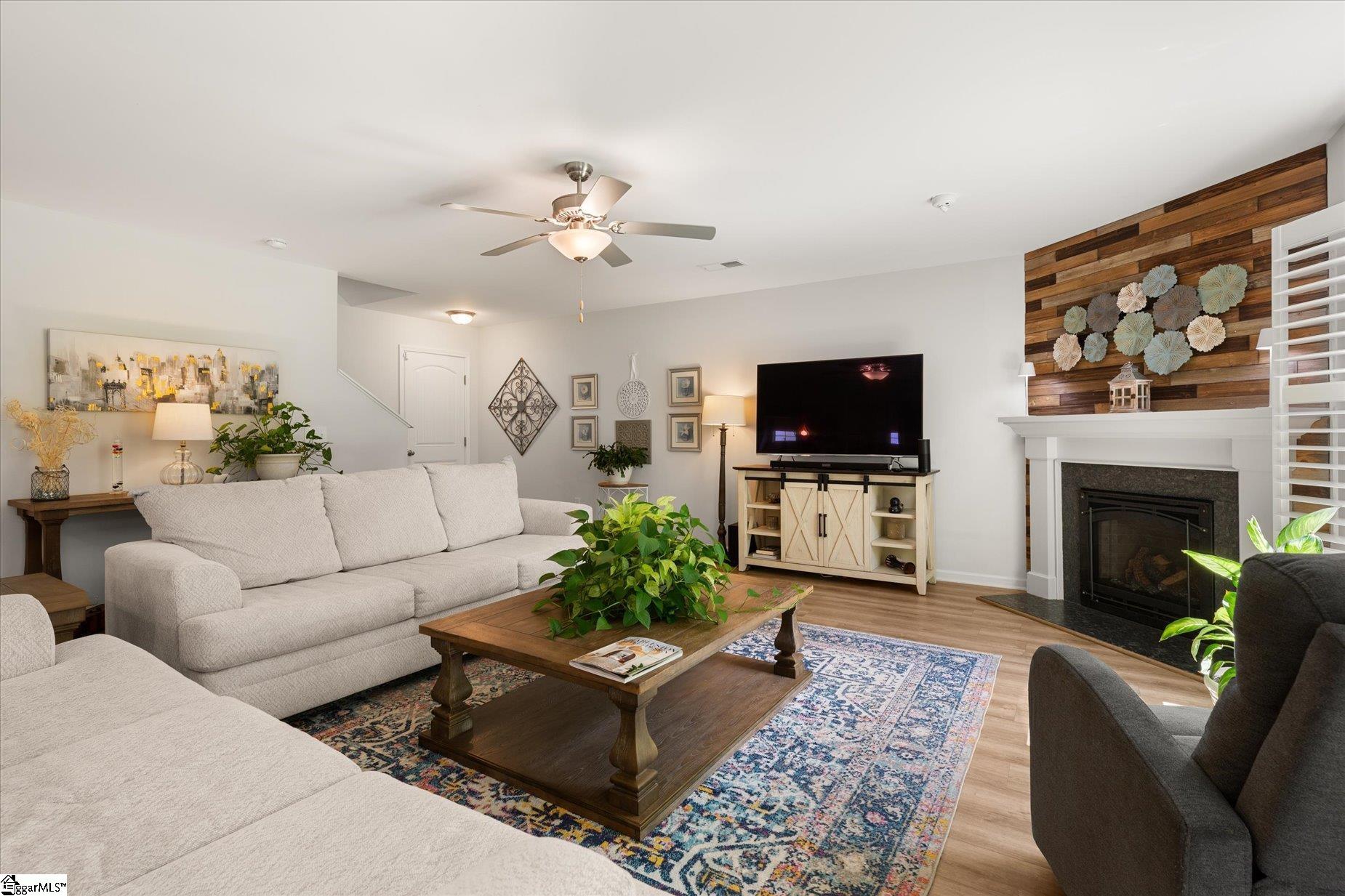210 Frost Flower Way Property Photo 8