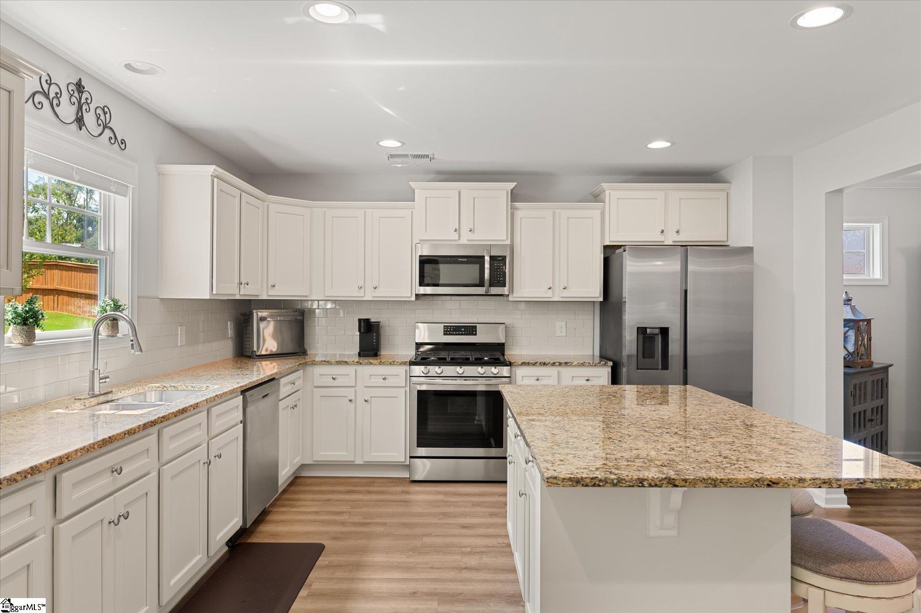 210 Frost Flower Way Property Photo 13