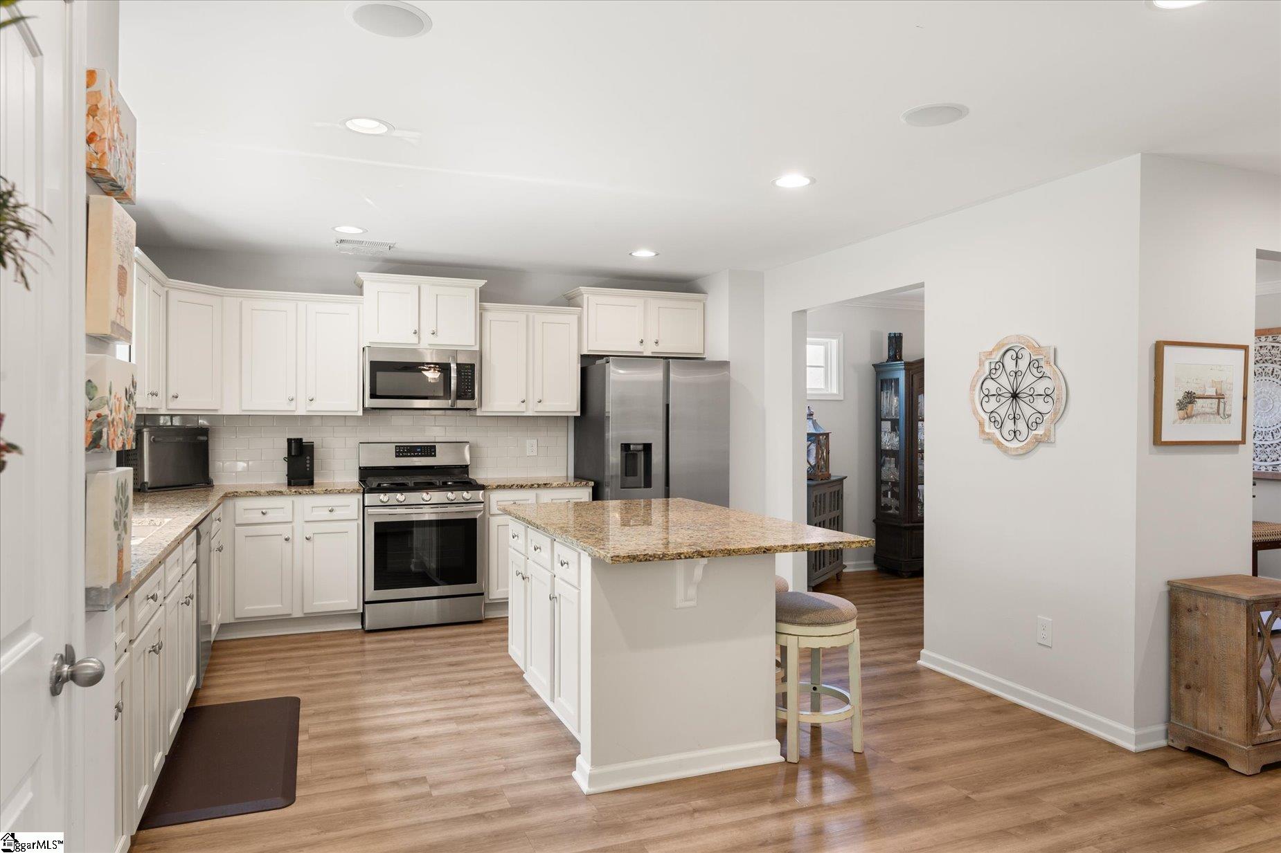 210 Frost Flower Way Property Photo 14