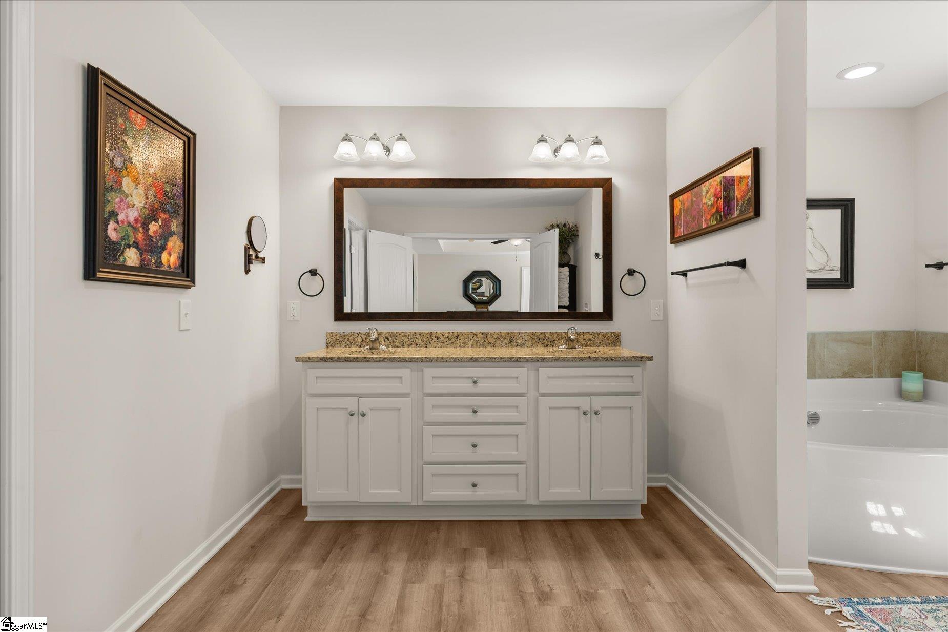 210 Frost Flower Way Property Photo 22