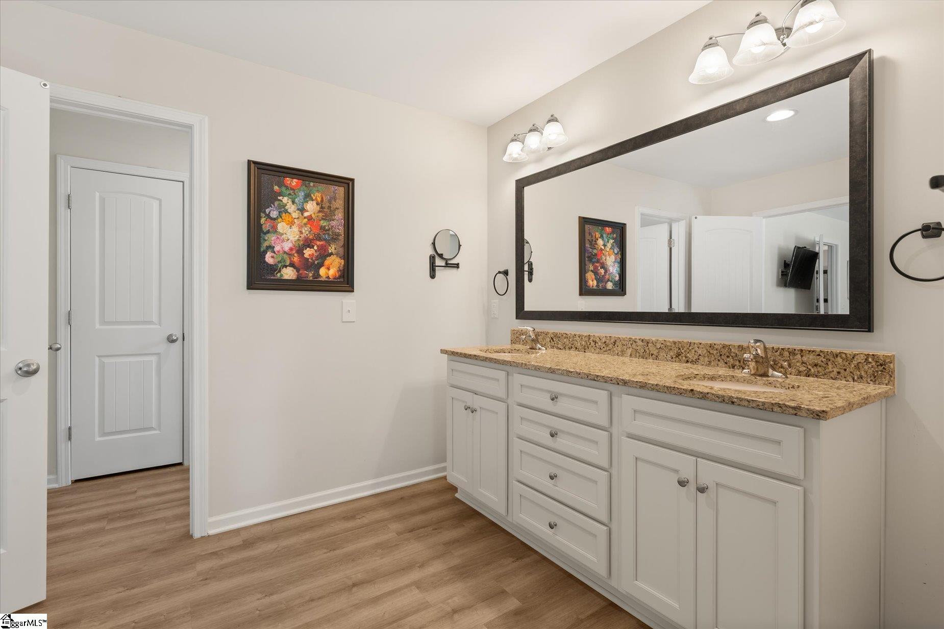 210 Frost Flower Way Property Photo 23