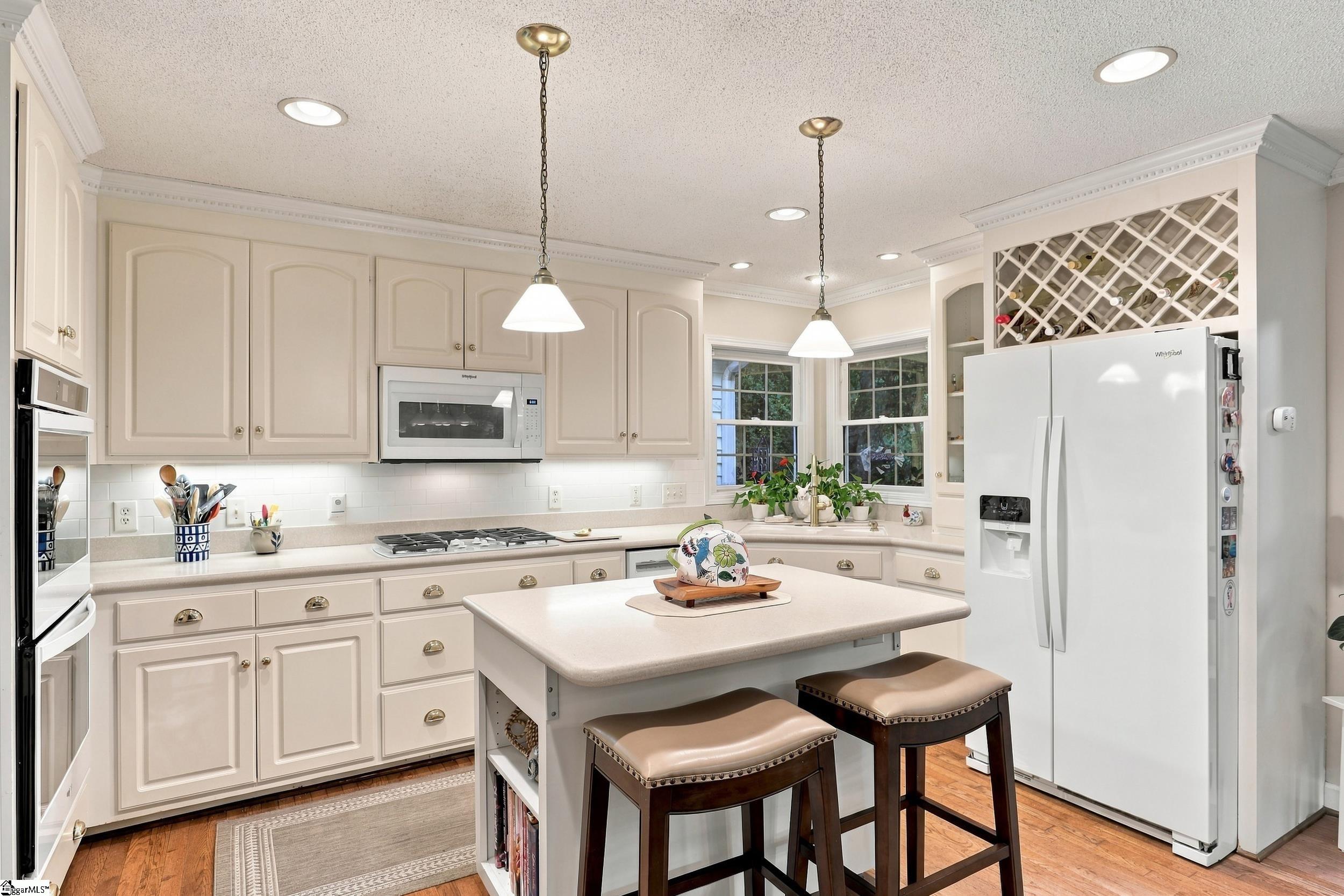 1604390 Property Photo 12