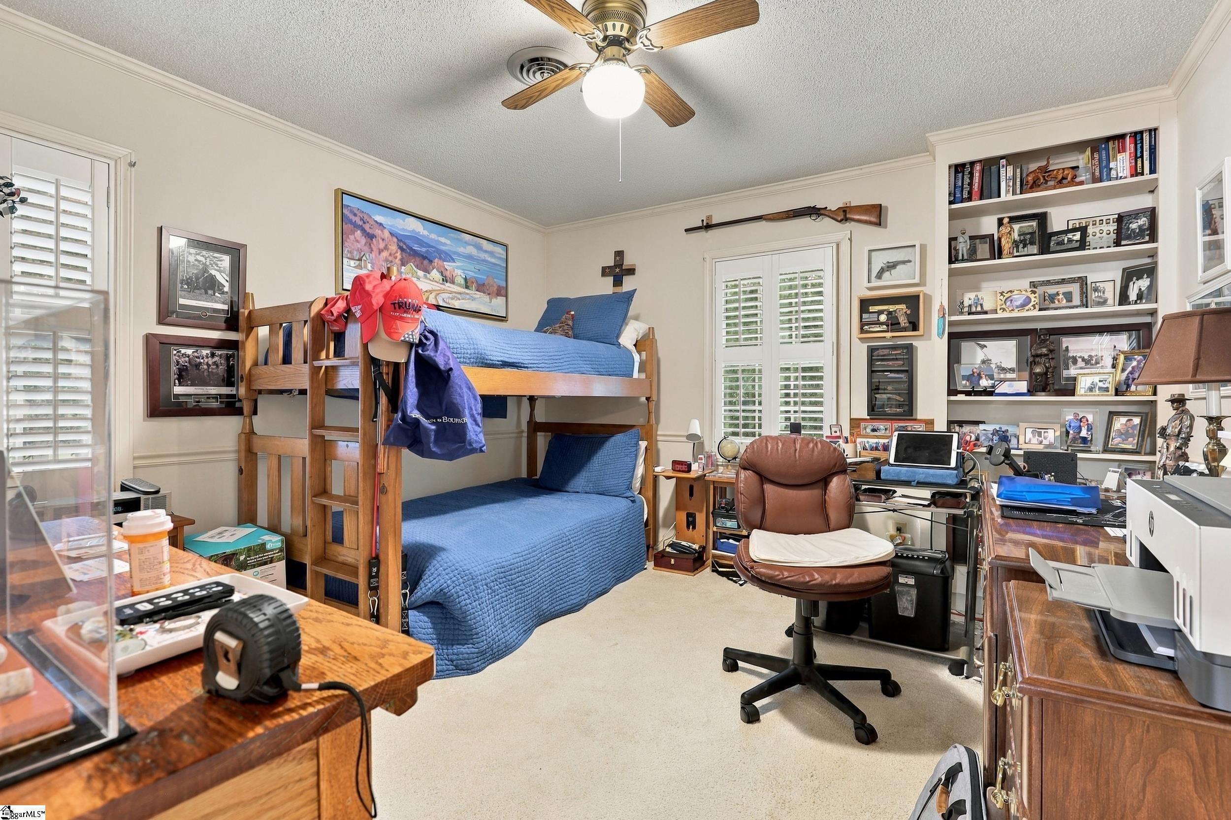 1604390 Property Photo 31