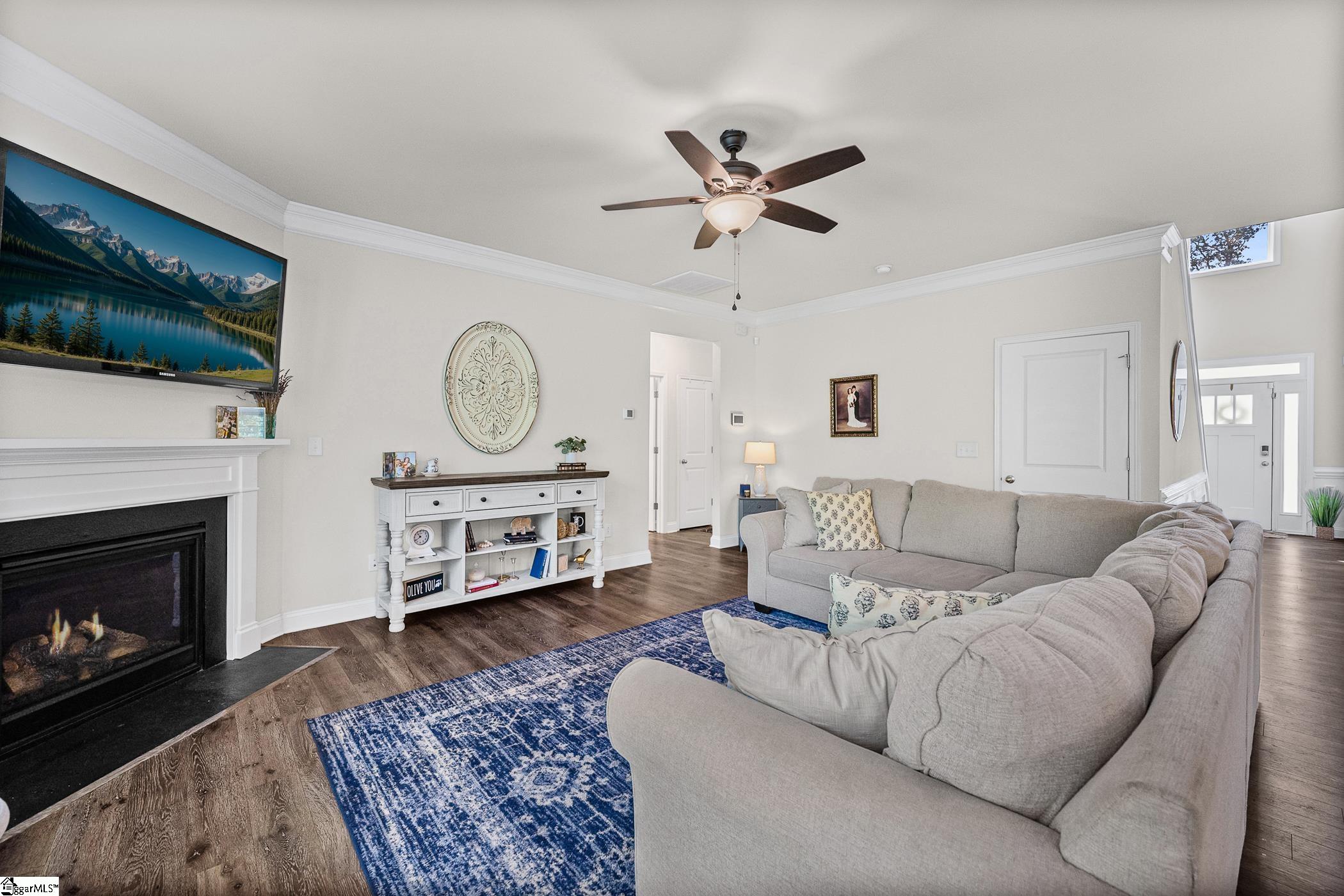 421 Wildflower Road Property Photo 6