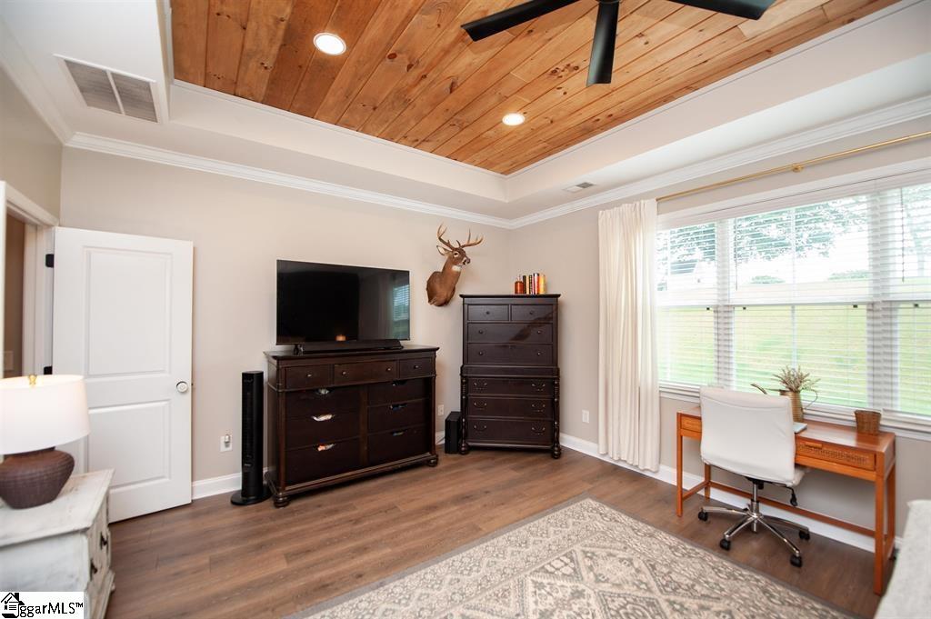 1604399 Property Photo 14