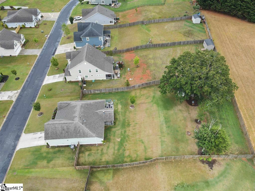 1604399 Property Photo 33