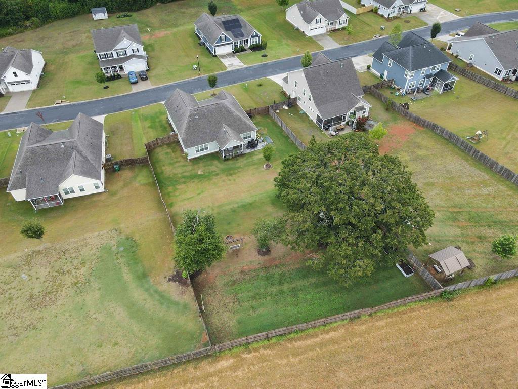 1604399 Property Photo 34