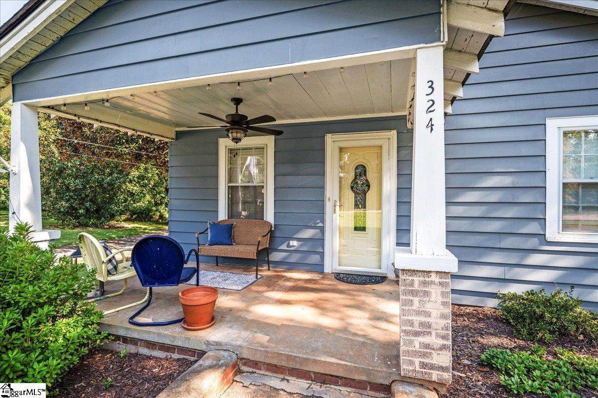 324 Mary Ann Street Property Photo 7