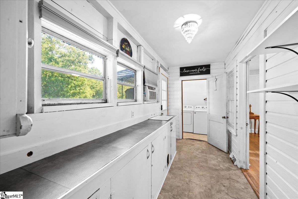 324 Mary Ann Street Property Photo 27