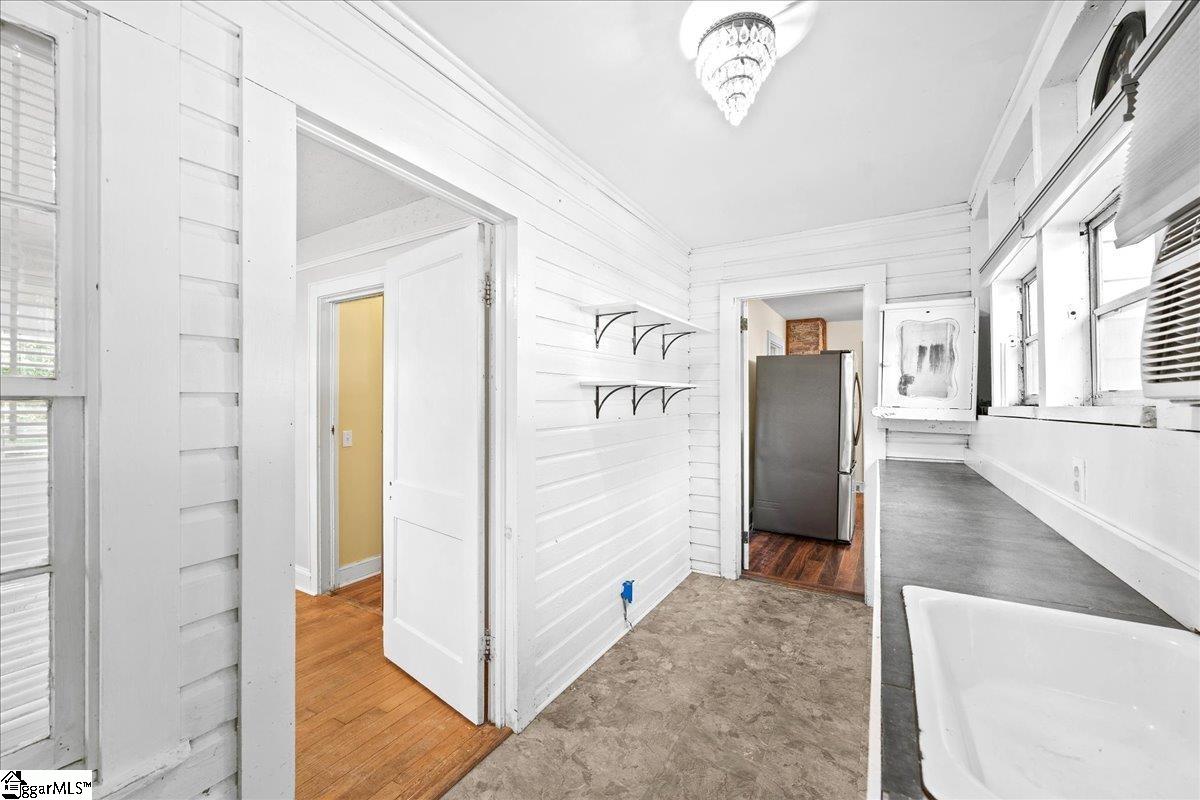 324 Mary Ann Street Property Photo 28
