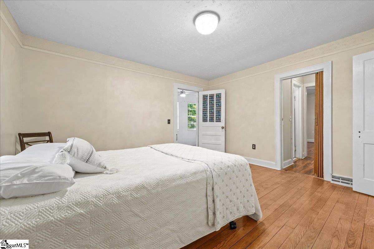 324 Mary Ann Street Property Photo 32