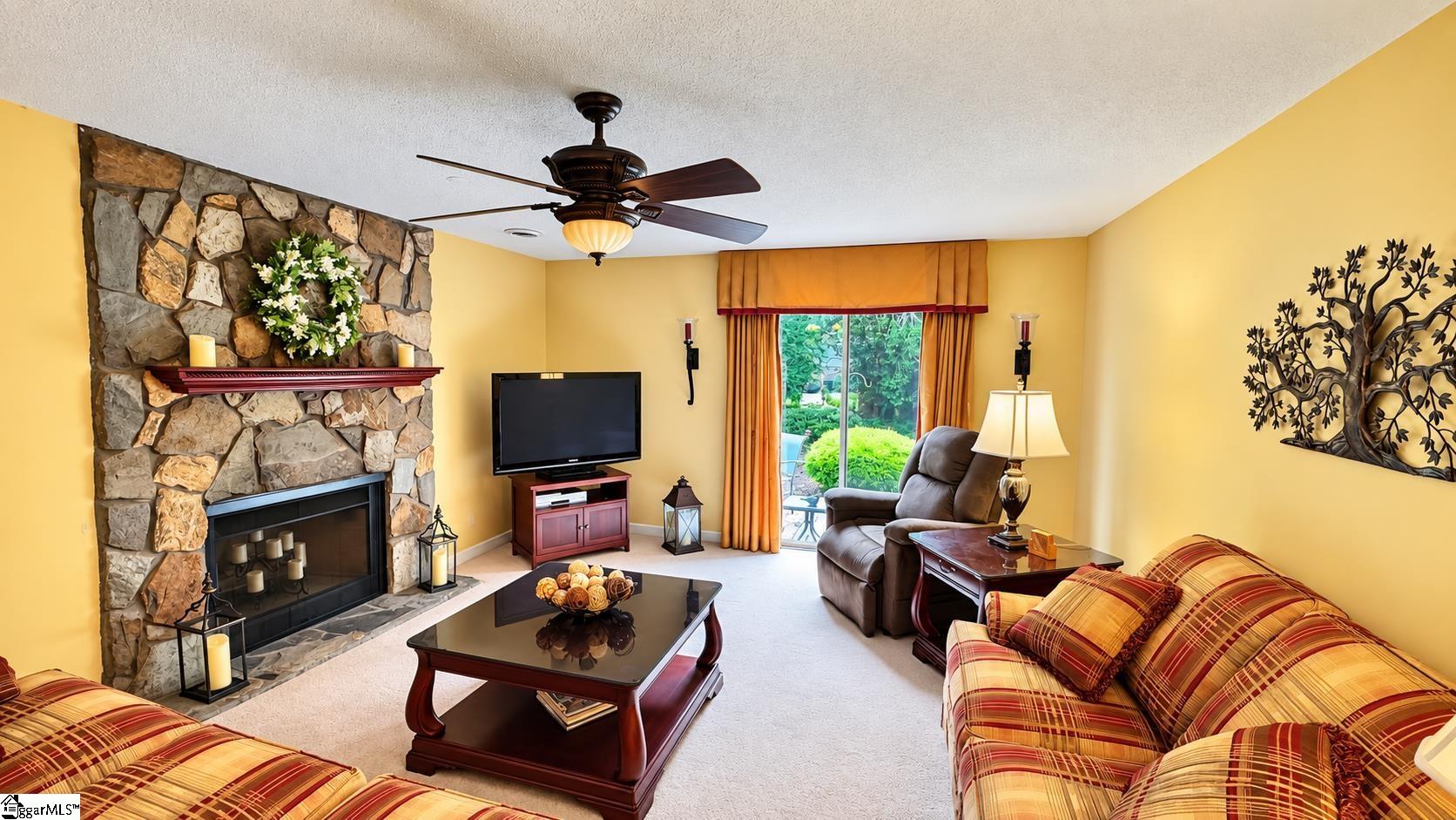 331 Skylark Circle Property Photo 4