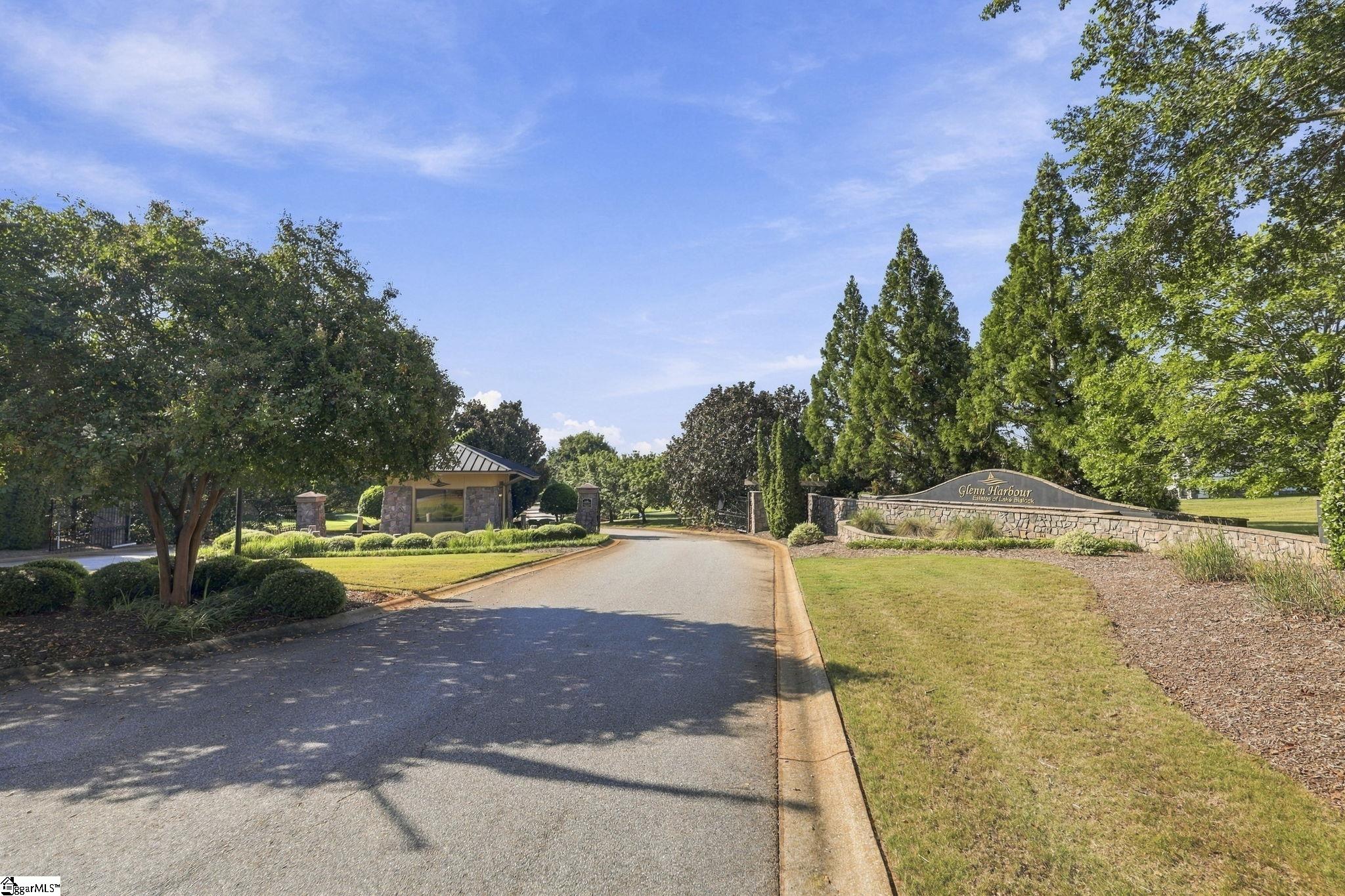 720 E Ridgewater Drive Property Photo 41